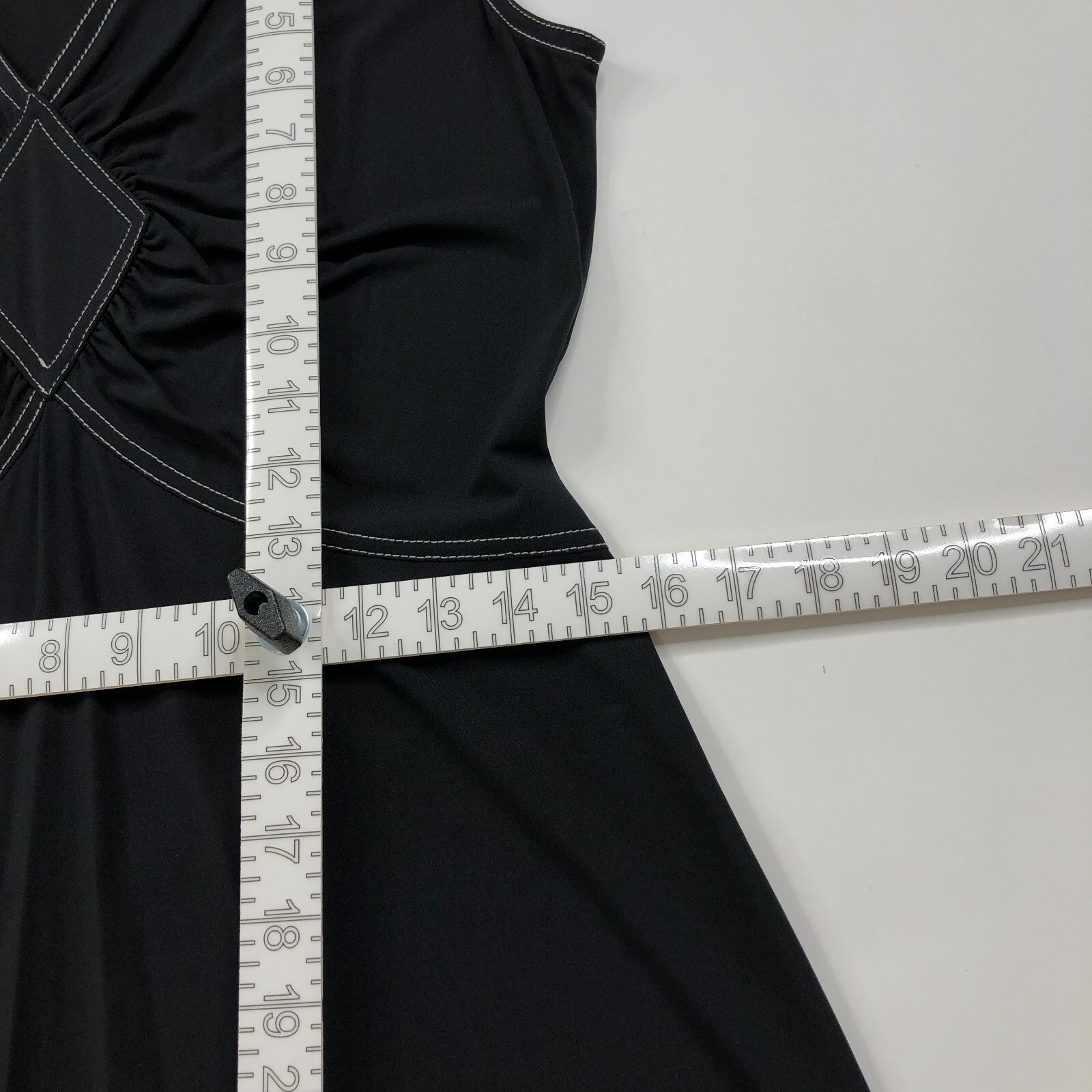 BCBG Maxazria Large Cinch A-Line Below Knee Length Dress Lightweight Black