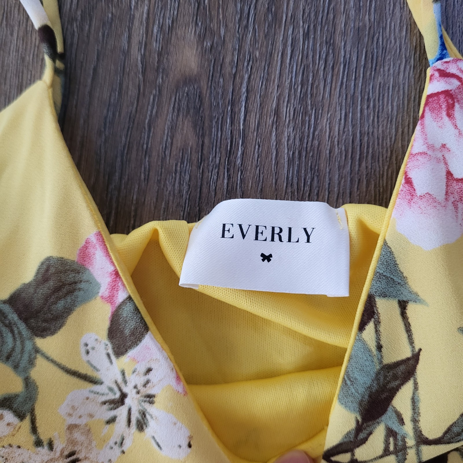 Everly Yellow Floral Tank Ruffle Layer Dress Medium Tiered Flutter Babydoll