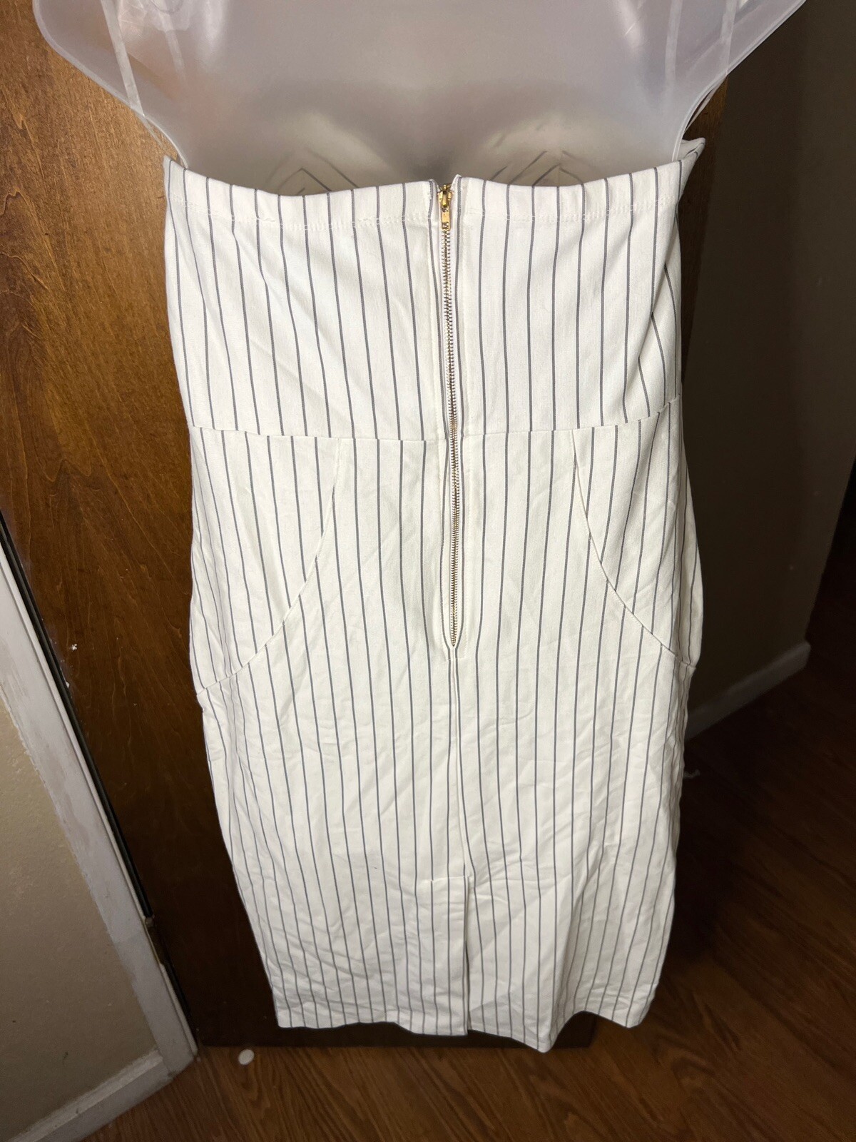 Strapless Pin Stripe Stretch Zip Back Bodycon Pencil Dress NWT Large