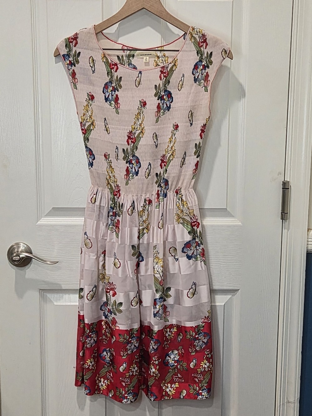 Max Studio Floral Butterfly Print Stretch Sleeveless Sheer Dress Size Small