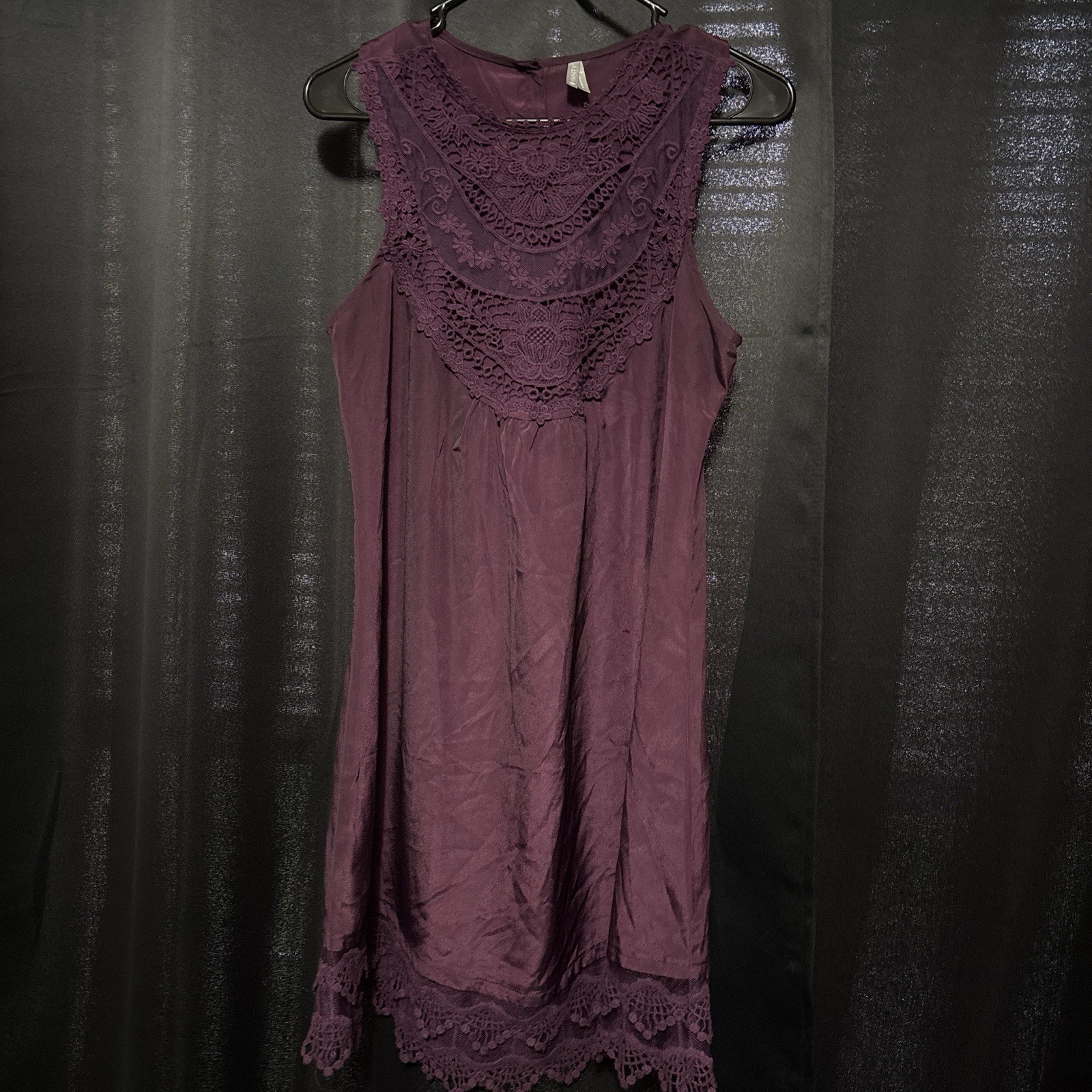 Vanity Women’s Small Purple Solid A-Line Lace Trim Round Neck Sleeveless Dress