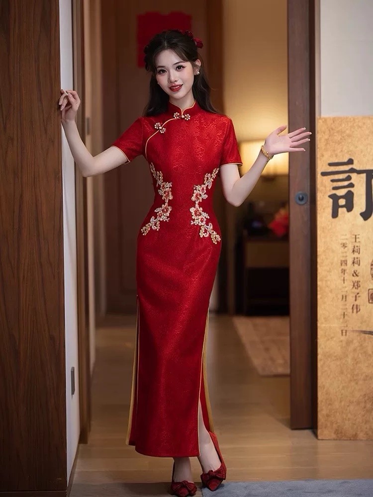 R4 Red Chinese Bridal Qipao 2026 | Modern High-End Engagement Tea Ceremony Dress
