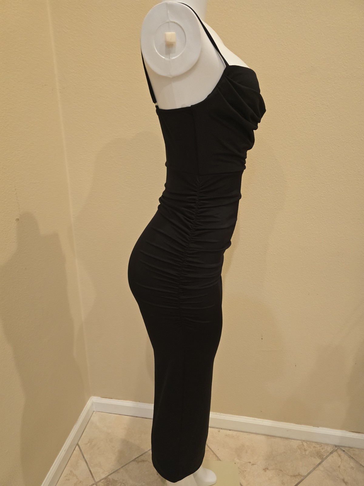Black Sweetheart Ruched Spaghetti Strap Bodycon Midi Dress Size S