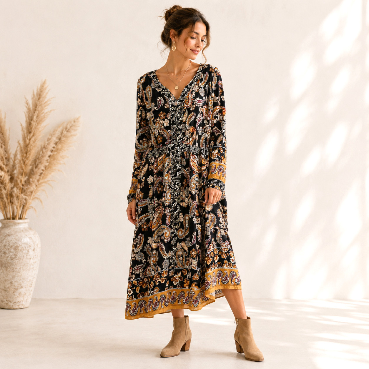 Susan Graver Liquid Knit Midi Dress Women’s Size L NWOT Black Gold Paisley Boho