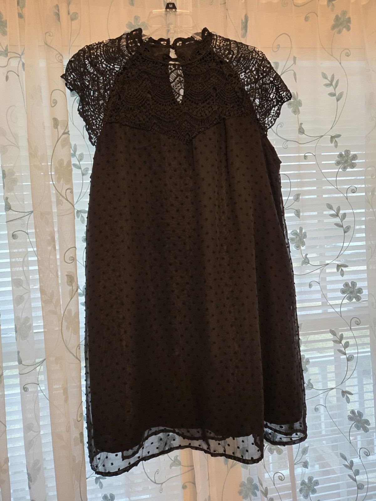 Ladies Shift Black Lace Cocktail Dress Unbranded size XL Lined short lace bodice