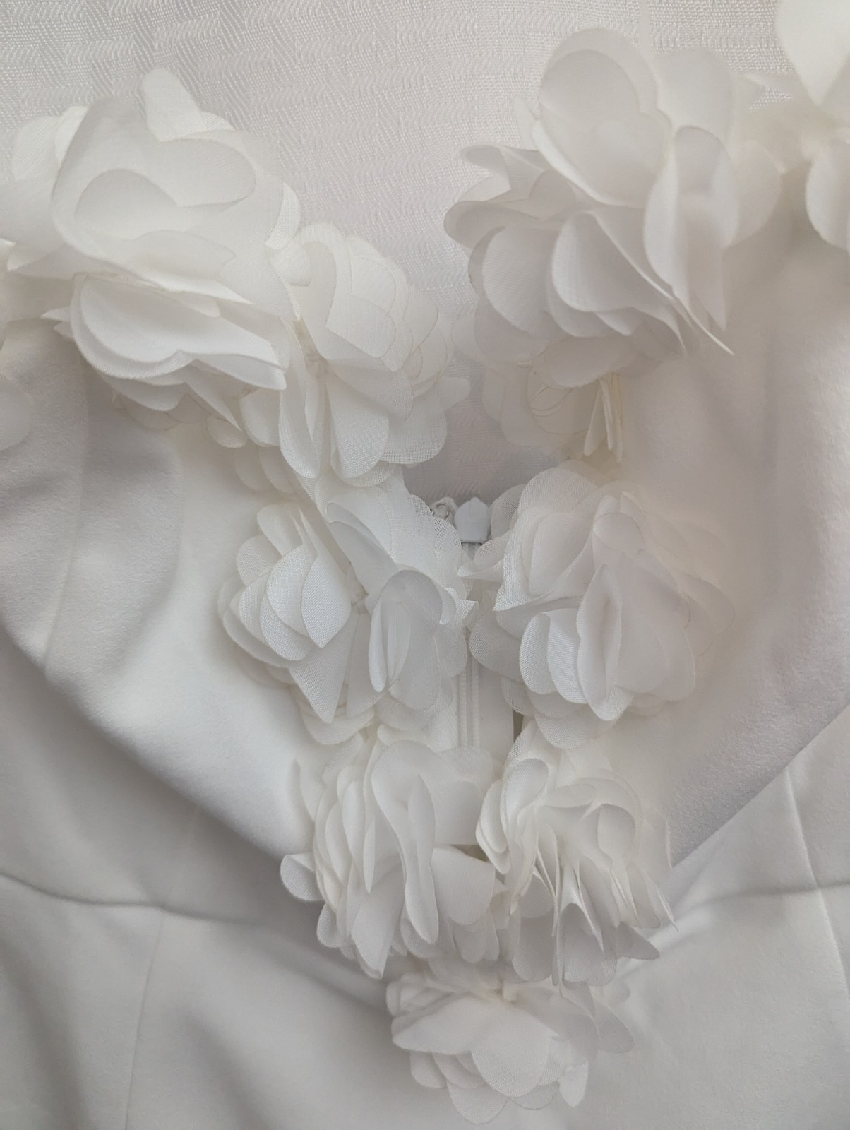 Lulus Size Large Wonder White 3D Floral Applique Mini Dress