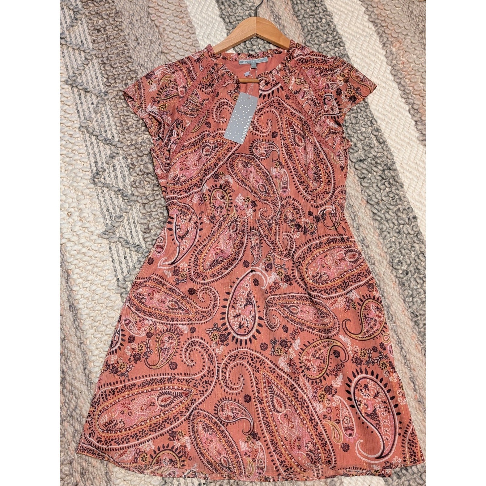 NWT Daniel Rainn Coral Paisley Metallic Lurex Flutter Sleeve Mini Dress P Medium