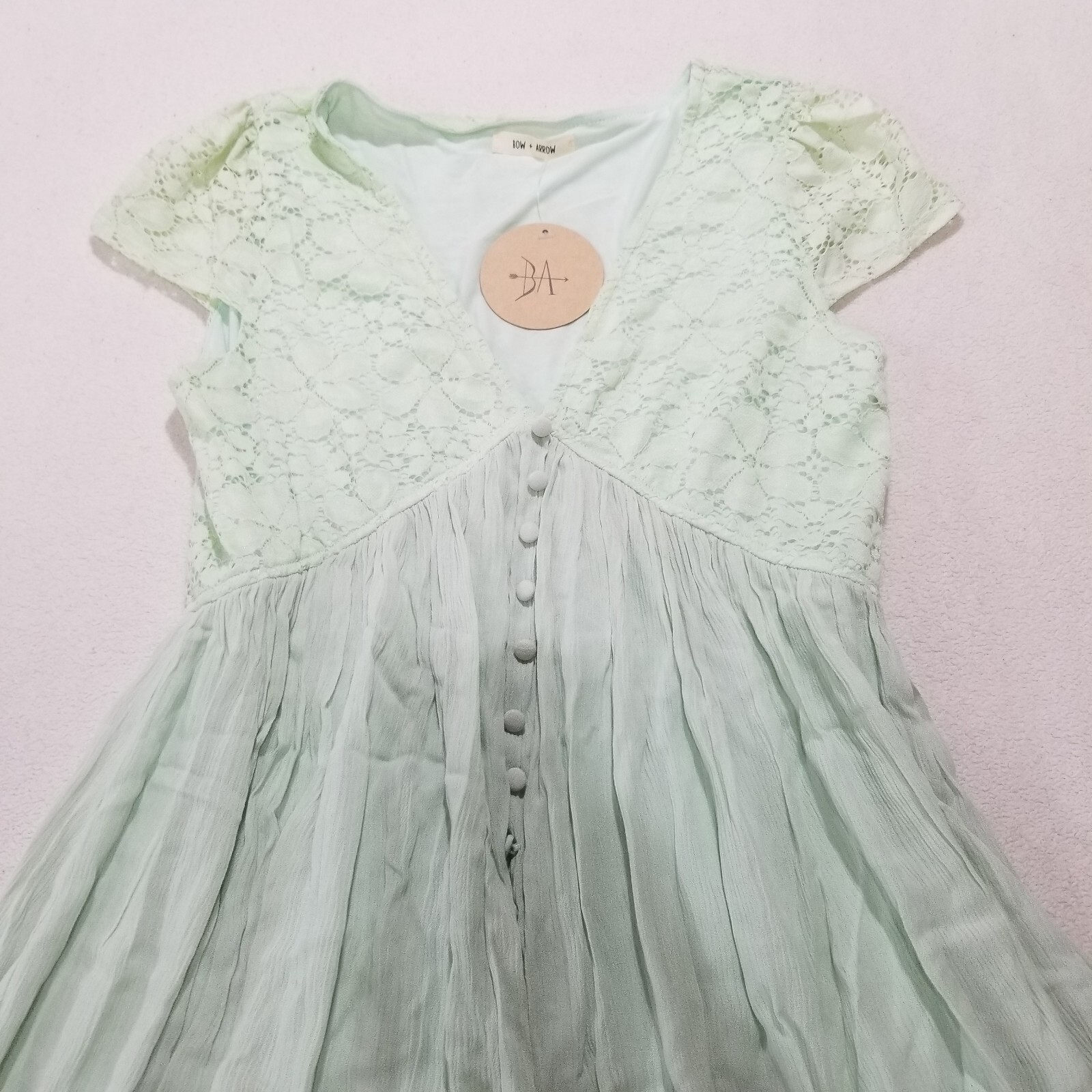 NWT Bow + Arrow Green V Neck Dress Lace Buttons Lined Medium 033