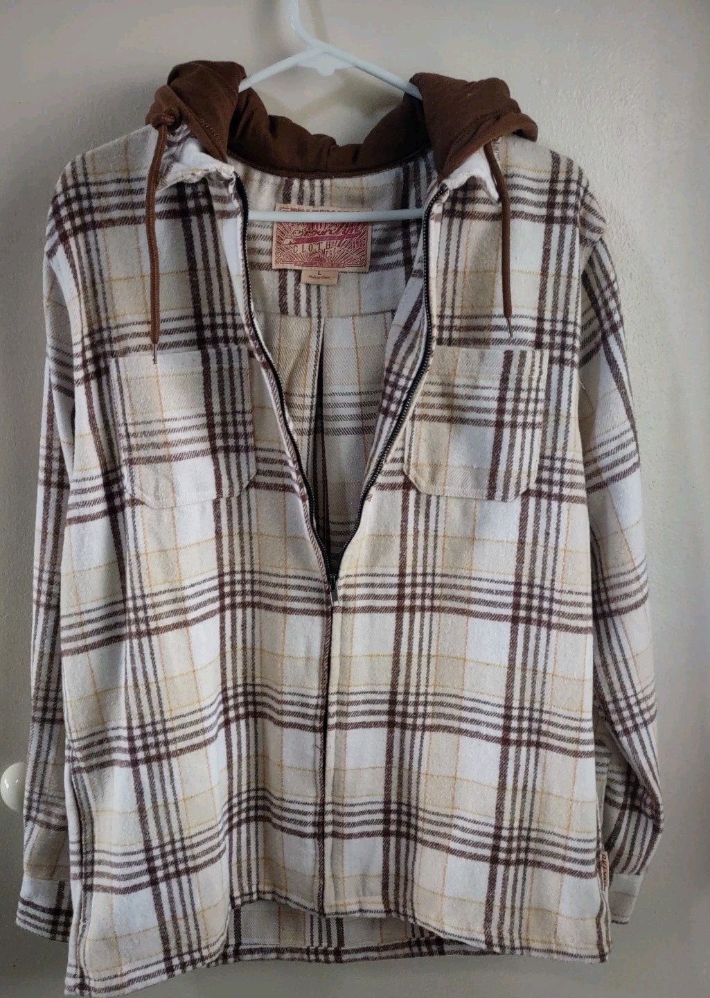 Trademark Brooklyn Sweter Size L Multicolor