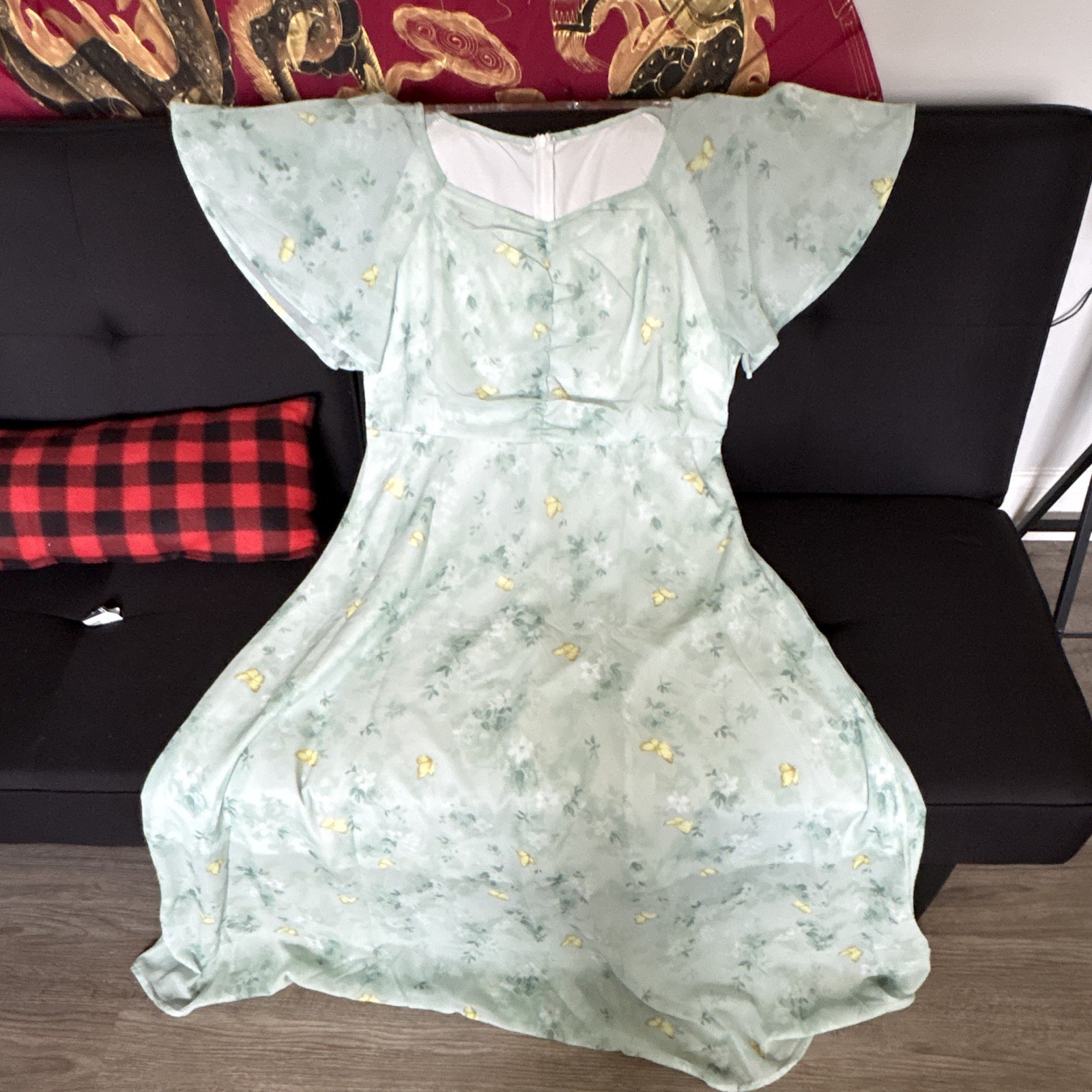 Women’s Light Green Floral V-Neck Flutter Sleeve Midi Dress, Size XXL