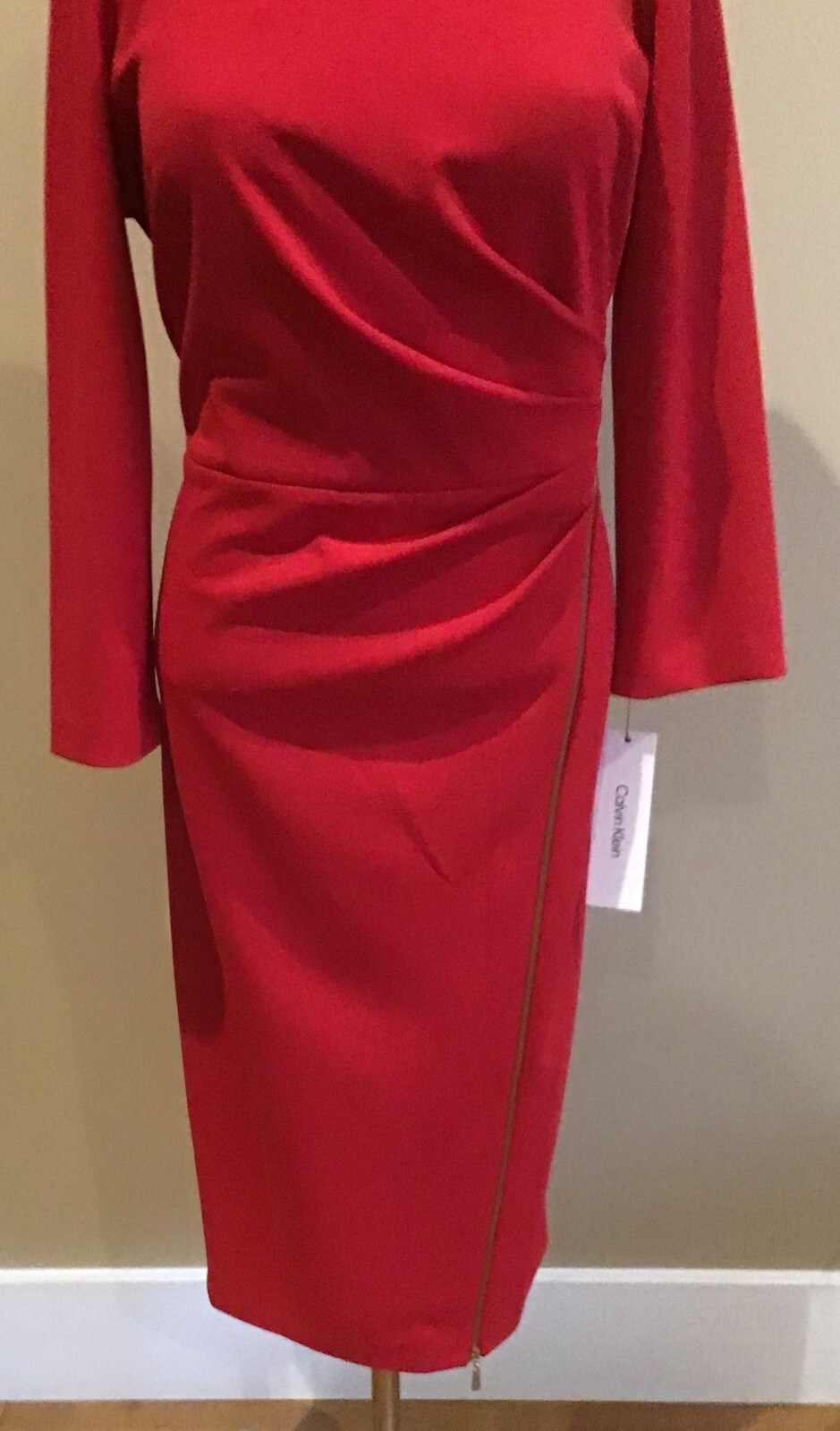 NWT Calvin Klein Exposed Front Zipper Rushed Sheath Dress Sz.12 RED 3/4 sleeves