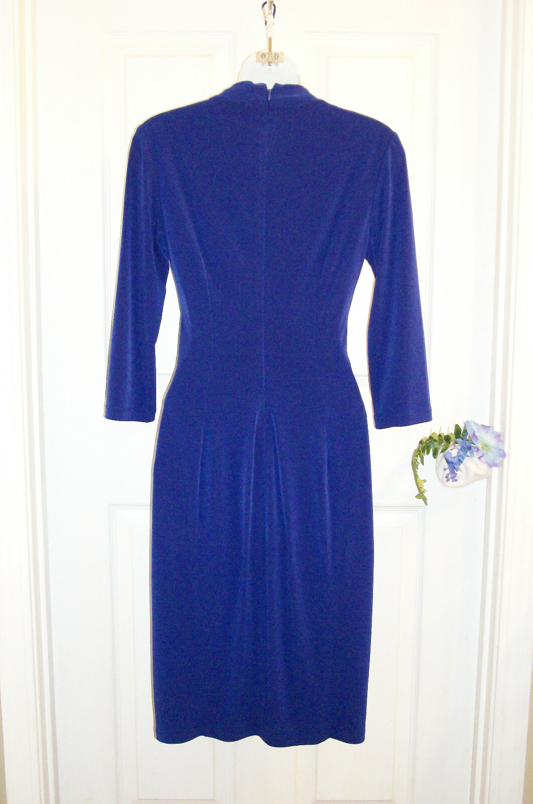 BOSTON PROPER Sz 8 Purple Stretch Dress w/ Gold Buckle Below Knee Length