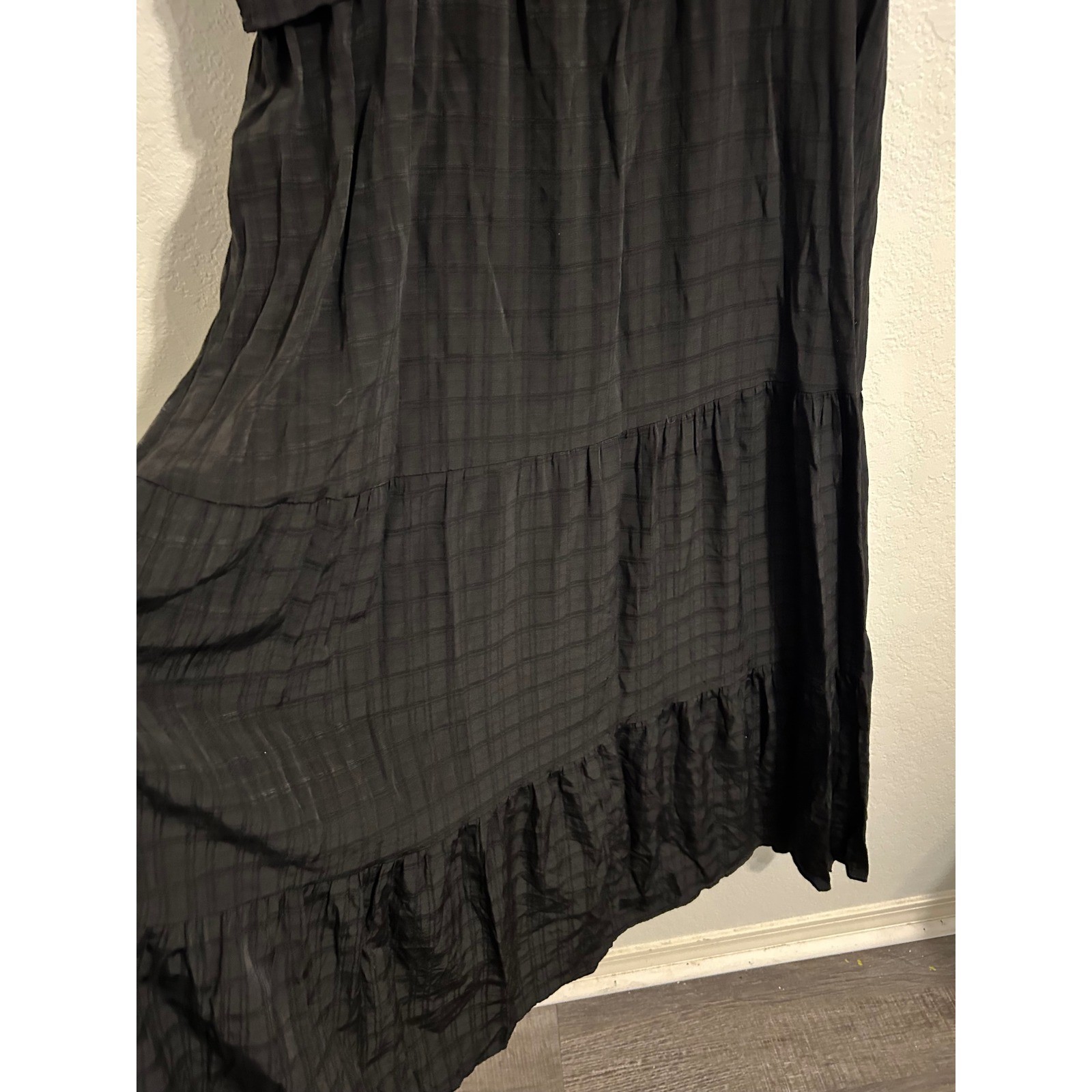 Black Grid Textured Tiered Maxi Dress XL Ruffle V-Neck Flutter Sleeve