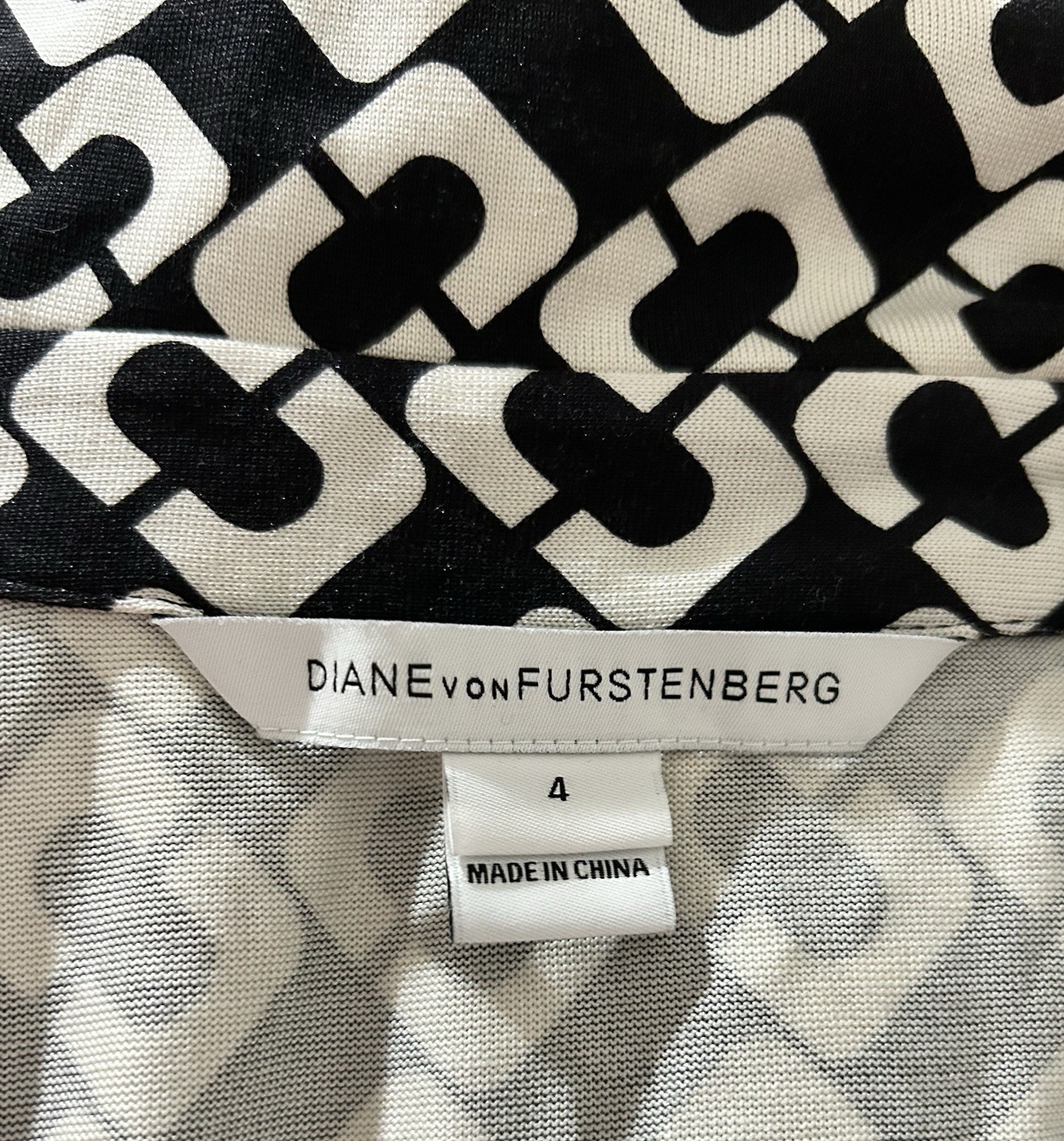 Size 2 4 DVF Diane von Furstenberg Iconic ABIGAIL Chain Link Wrap Maxi Dress