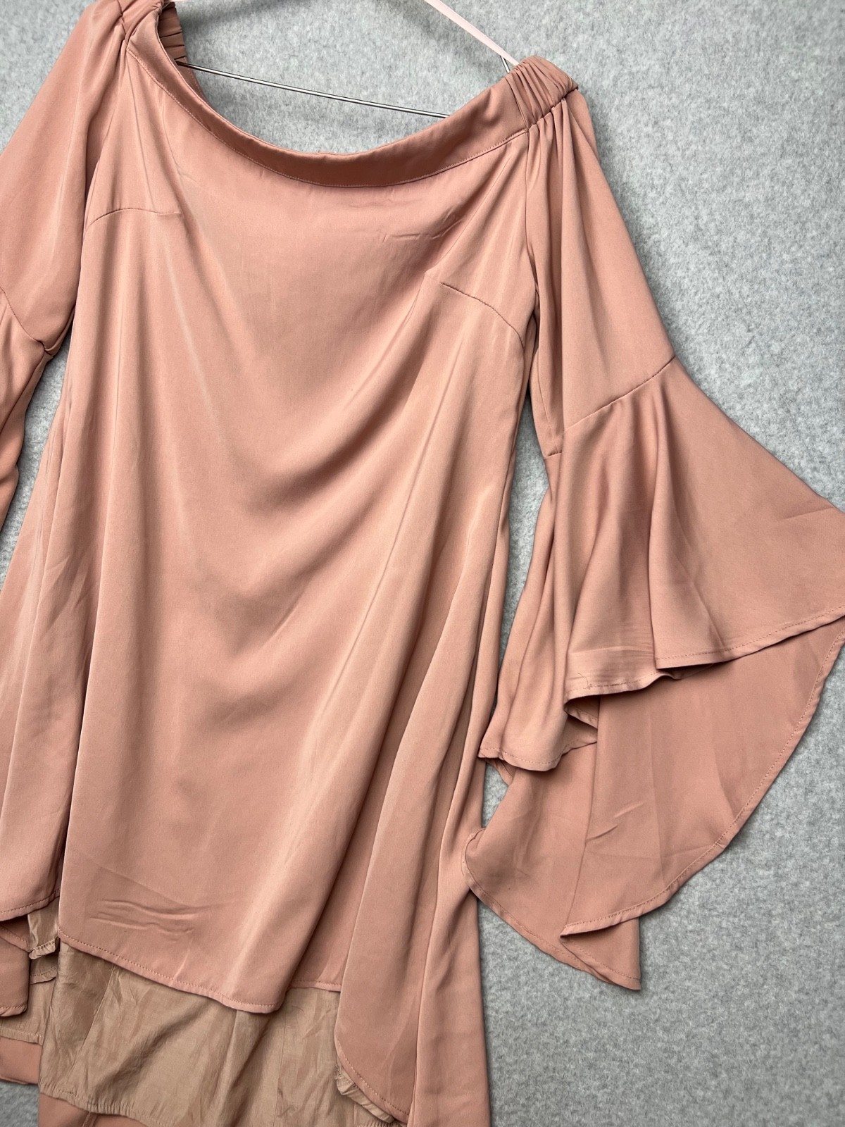 Runaway The Label Off The Shoulder Shift Dress Mauve Size L / 8 Flare Sleeve*
