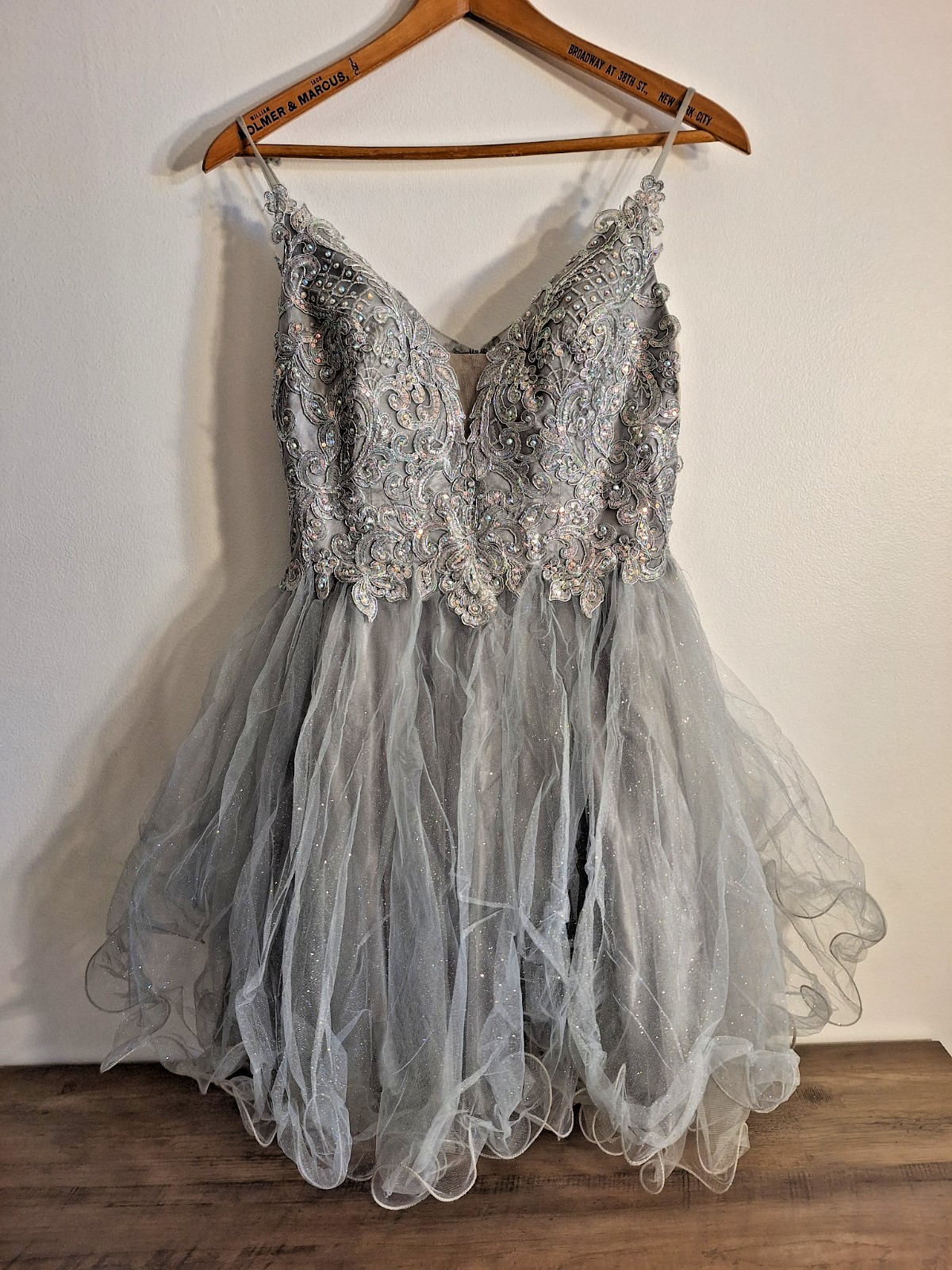 Dancing Queen 3314 Silver Tulle Short Prom Homecoming Dress Sequin Size Large L