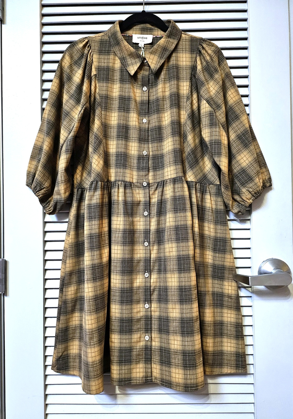 3/4 camel/black plaid button down collar dress 2XL