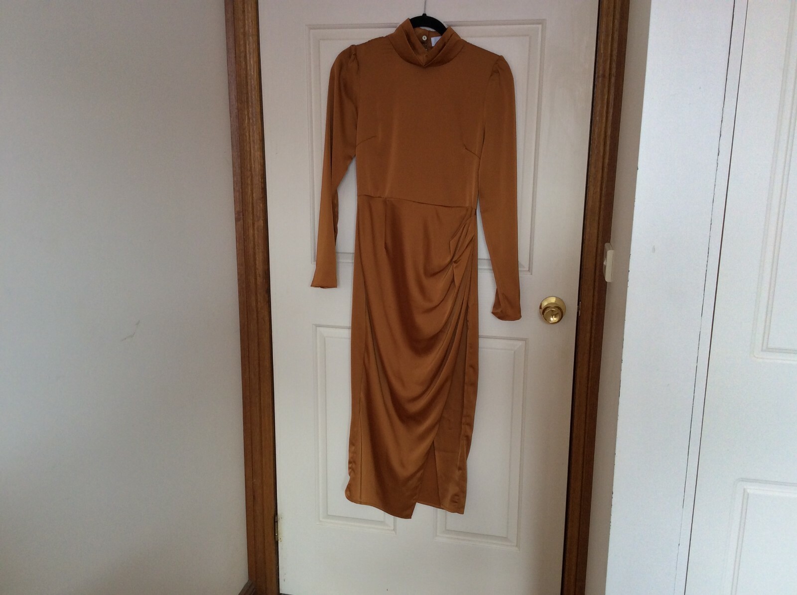 WHYTE VALENTYNE SATIN FITTED TURTLE NECK DRESS SIZES 6 8 10 12 AND 14