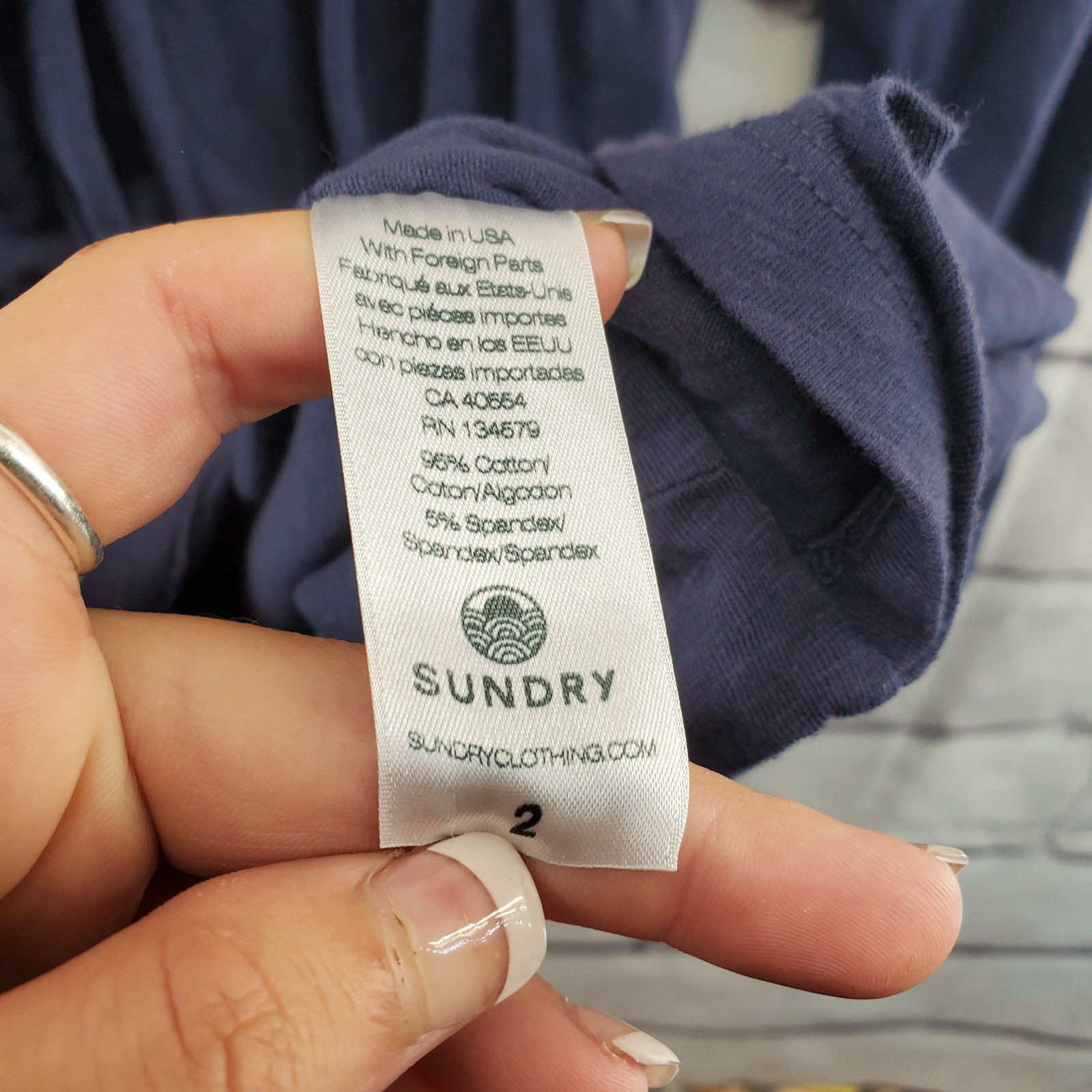 SUNDRY 2 Jersey Shift Dress Womens Medium Knee Ruched Sides Pullover Blue NWT