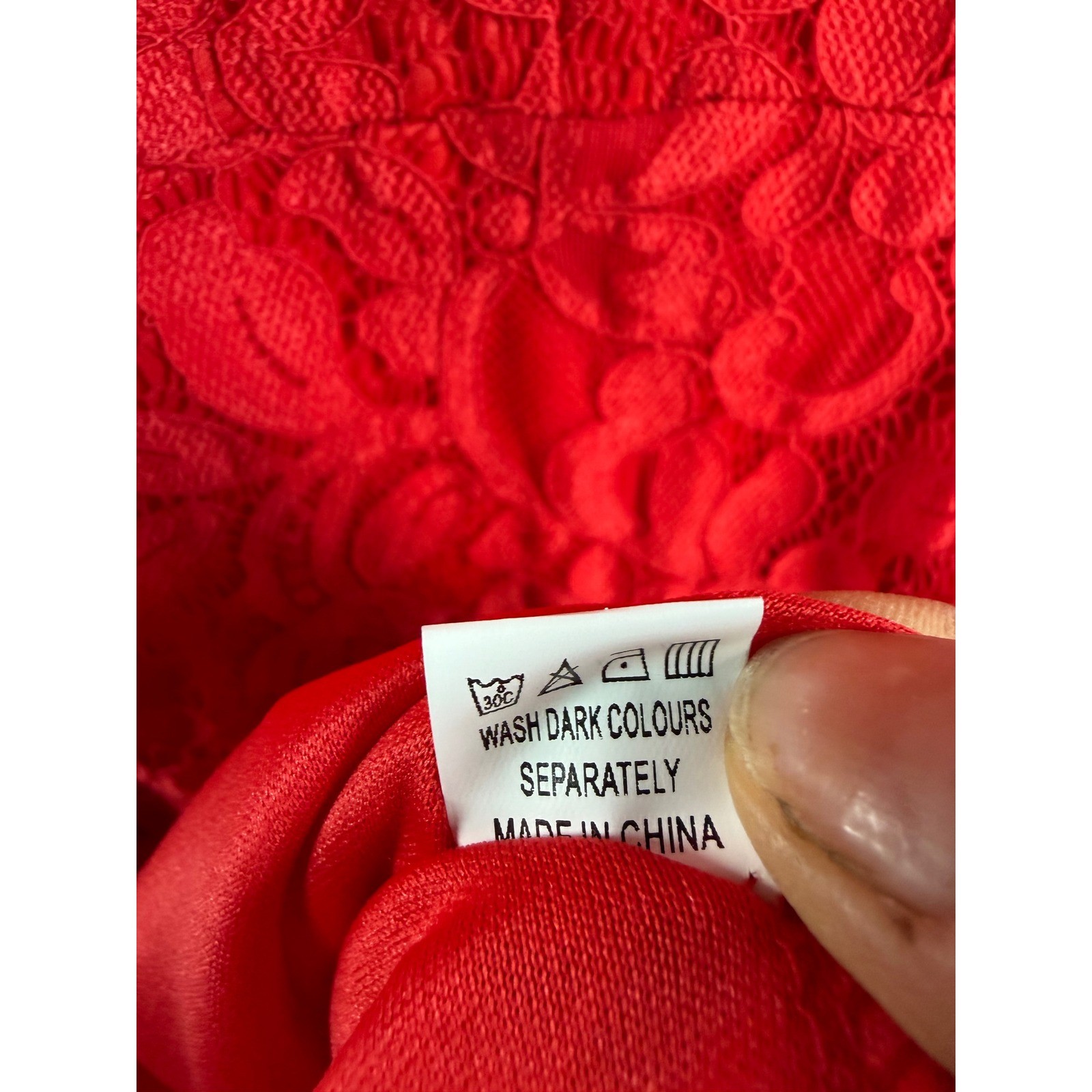 Red Floral Lace Short Sleeve V-Back Sheath Cocktail Dress Scalloped Hem