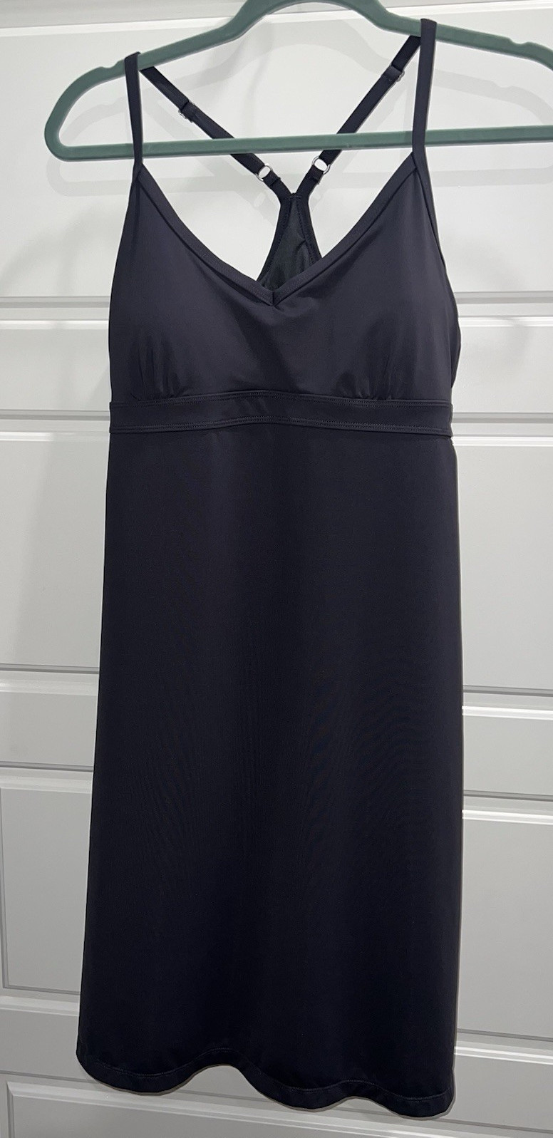 Athleta Shorebreak Racerback Athletic Dress MED Grey Stretch