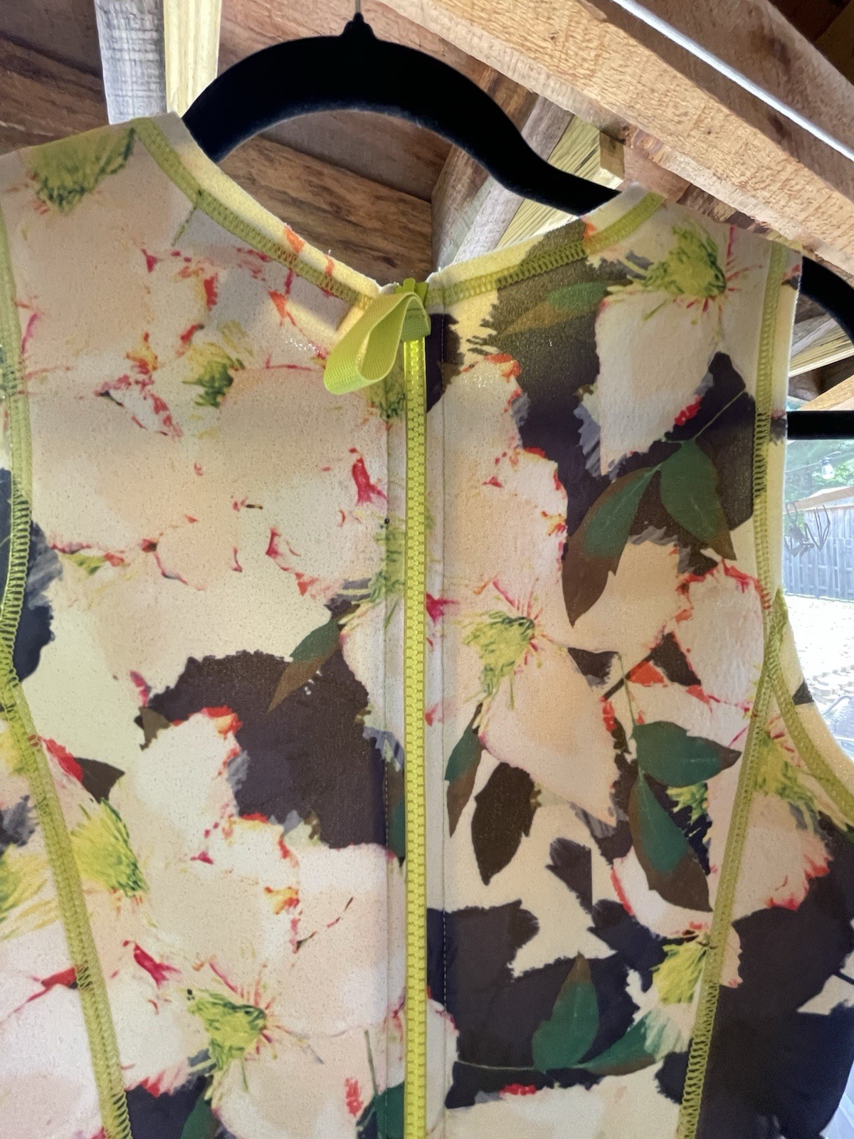 J Crew Dress Size 0 Neoprene Scuba Sheath Cove Floral Sleeveless Back Zip
