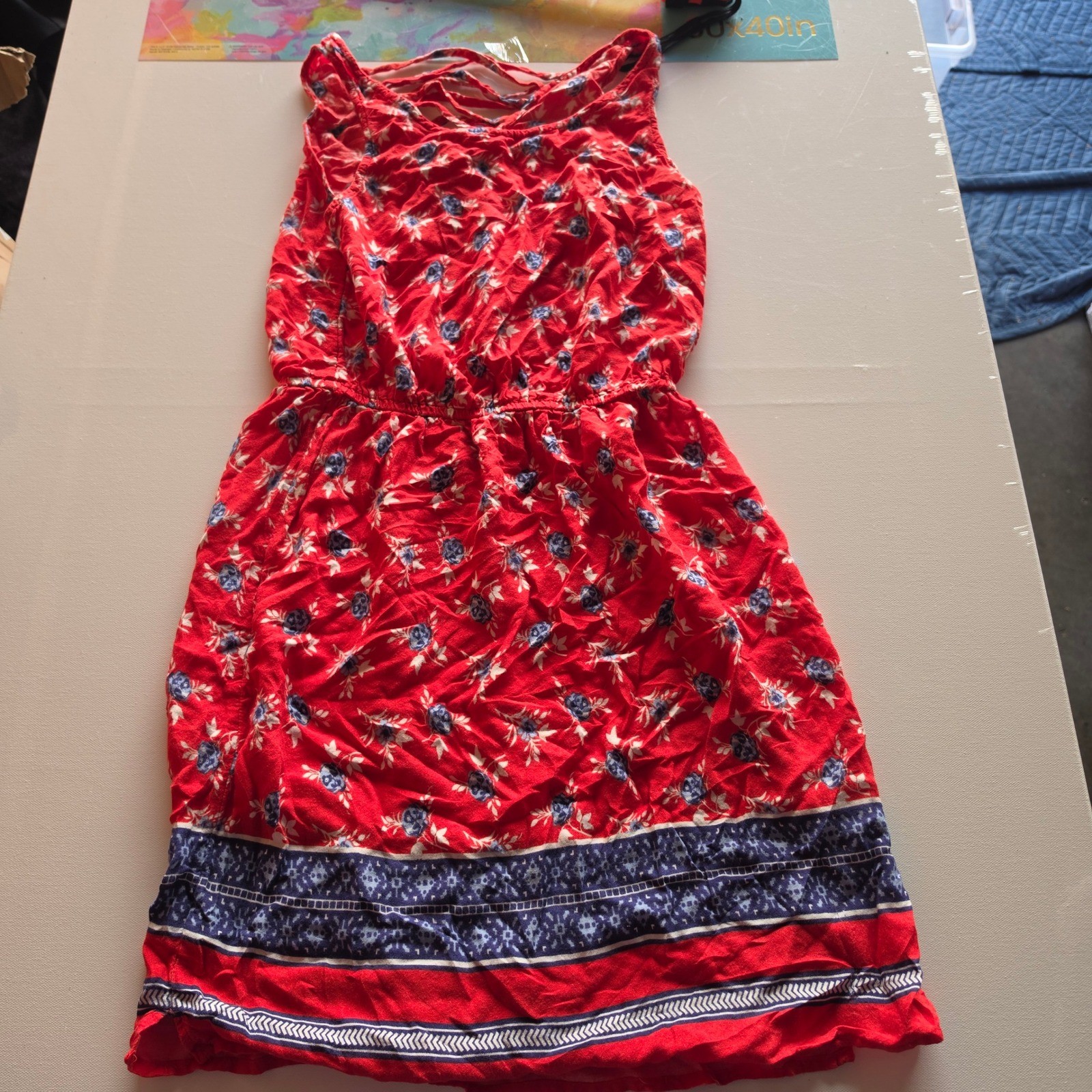 Sfera Casual Red Floral Strappy Back Mini Dress Womens Medium Blue Border Print