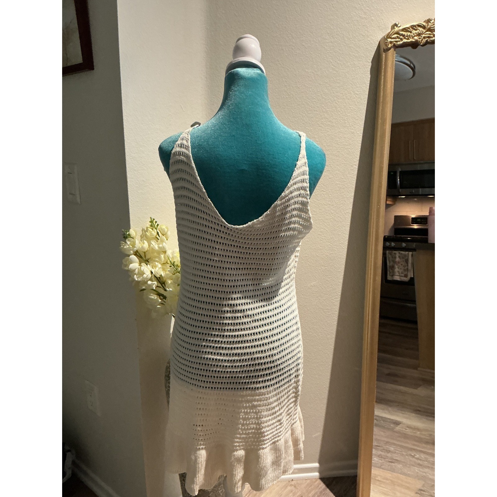White Crochet Knit Mini Dress Sleeveless V-Neck Ruffle Hem Beach Cover Up Summer