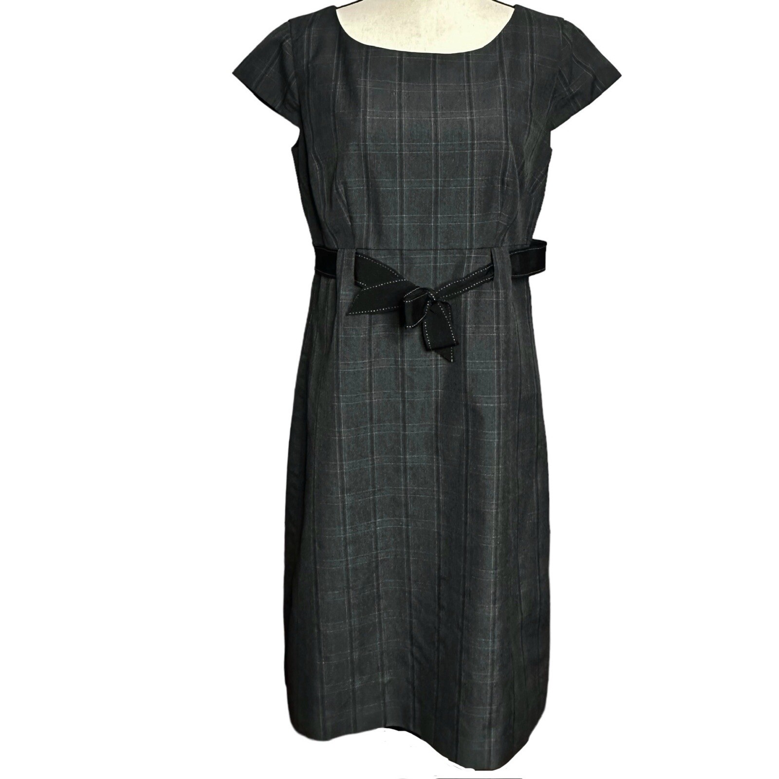 Studio I Dress 10 Plaid Belted Gray Midi