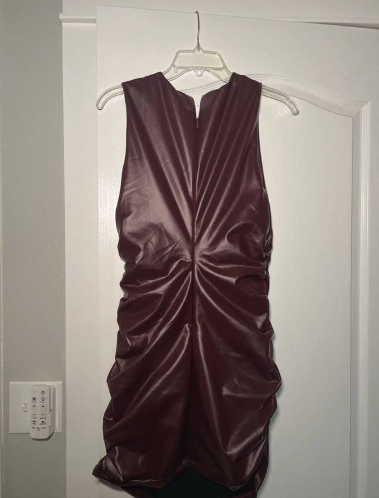 White Fox Burgundy Faux Leather Ruched Bodycon Mini Dress Round Neck L