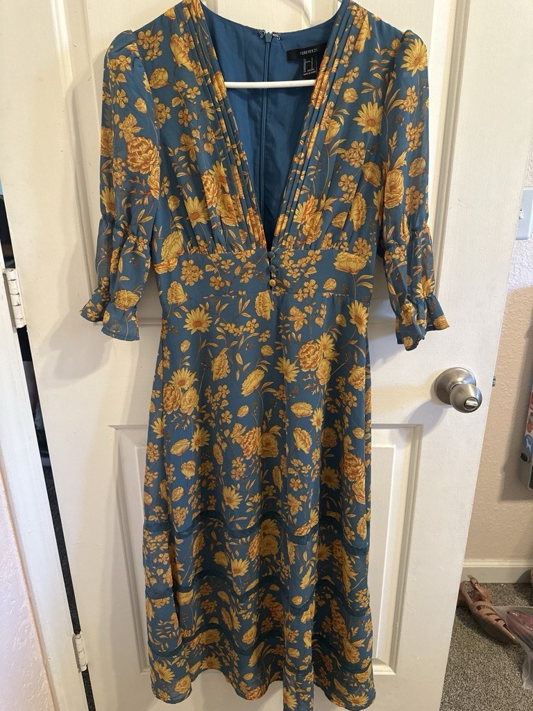 Forever 21 Blue Yellow Floral V-Neck Puff 3/4 Sleeve A-Line Midi Dress S