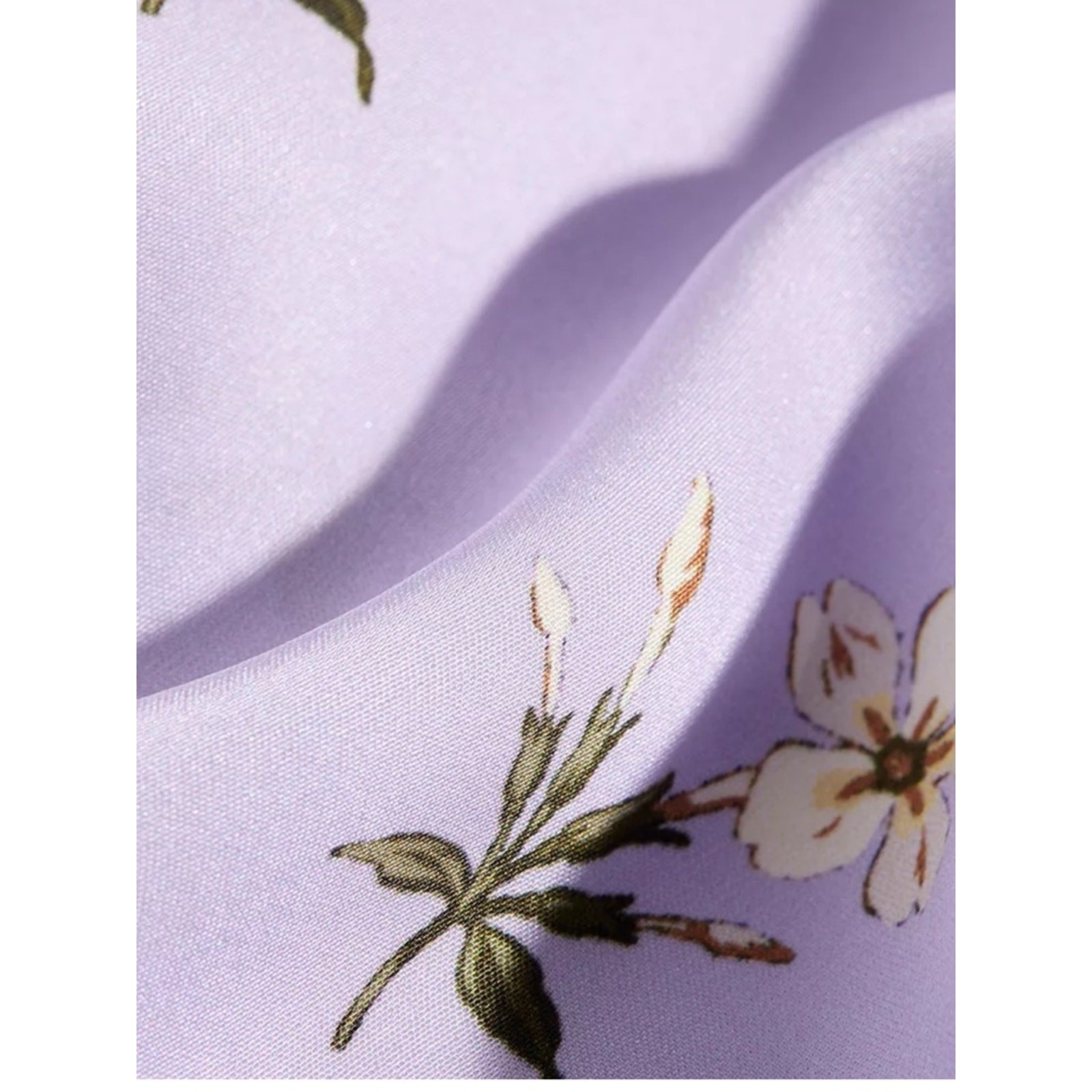 Vineyard Vines Lilac Satin Flutter-Sleeve Midi Dress with Small Floral Print
