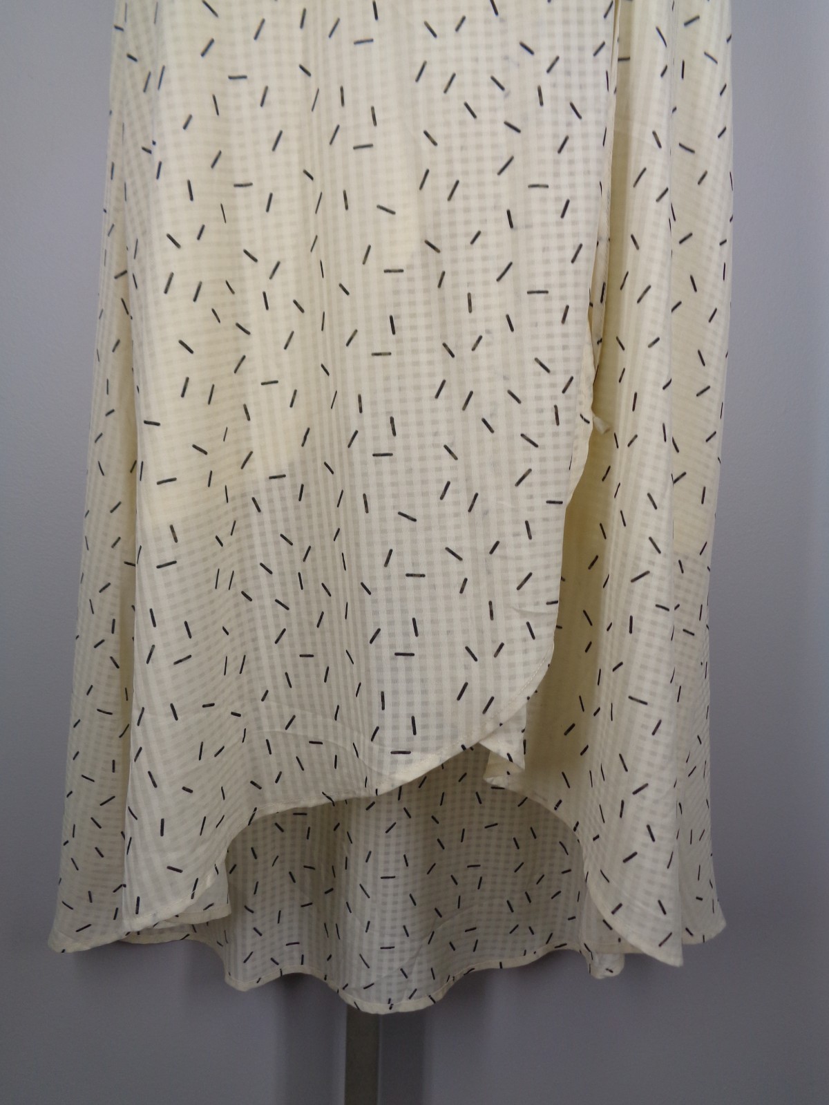 Mod Ref High Low Wrap Dress Size Medium New