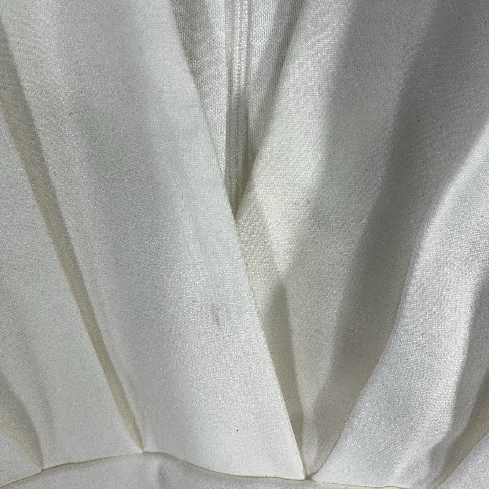 LULUS DRESS WOMENS XS WHITE RAYON NYLON SPANDEX BLEND NWT NEW WITH DISCOLORATION