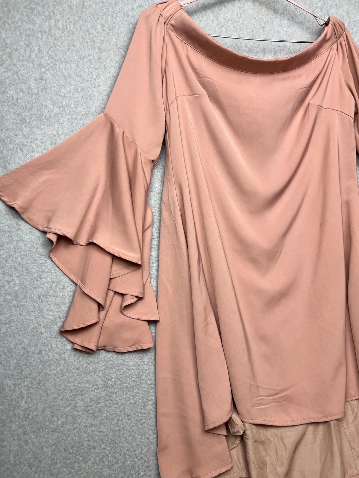 Runaway The Label Off The Shoulder Shift Dress Mauve Size L / 8 Flare Sleeve*