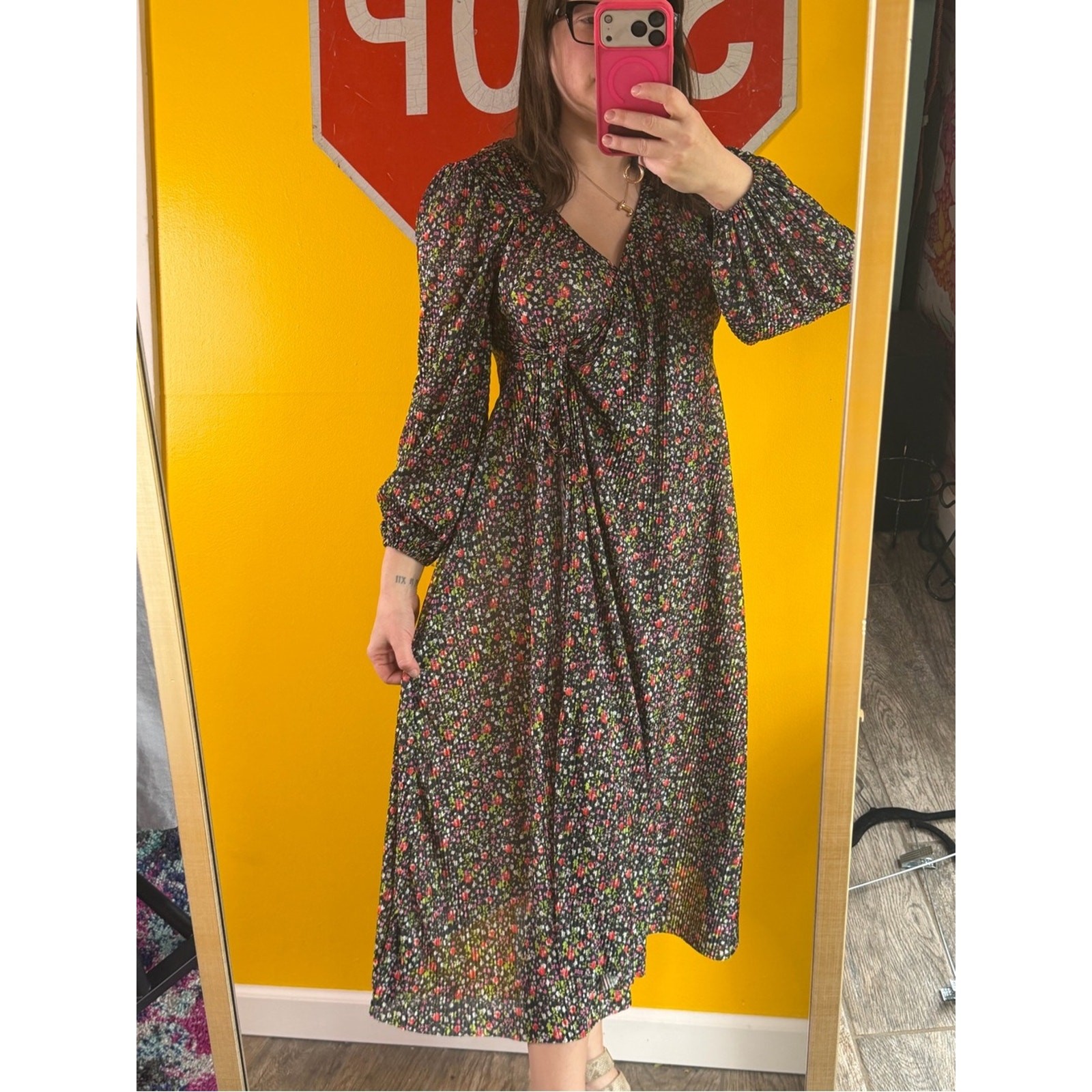 ASOS accordian wrap style Floral V-Neck Dress size 8