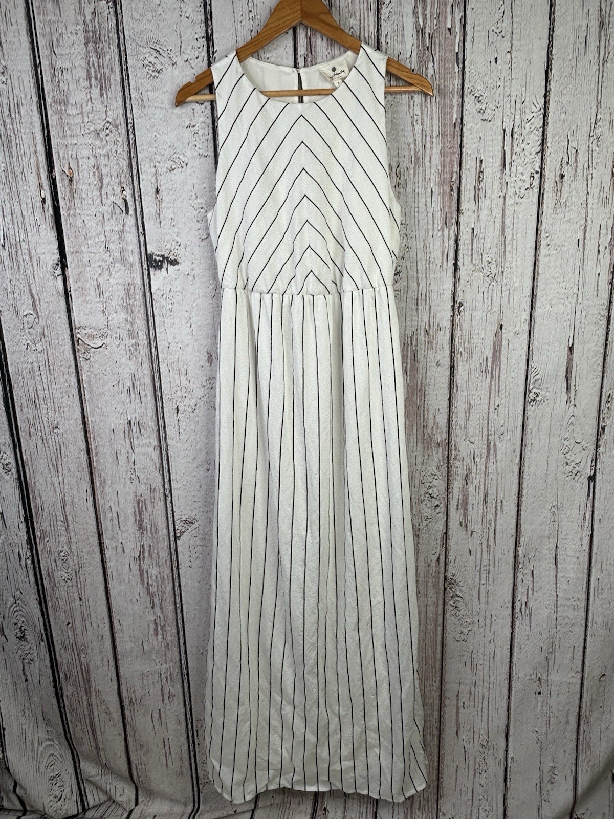 Betsey’s Boutique Shop White Black Long Striped Maxi Dress Size Small Full Lined