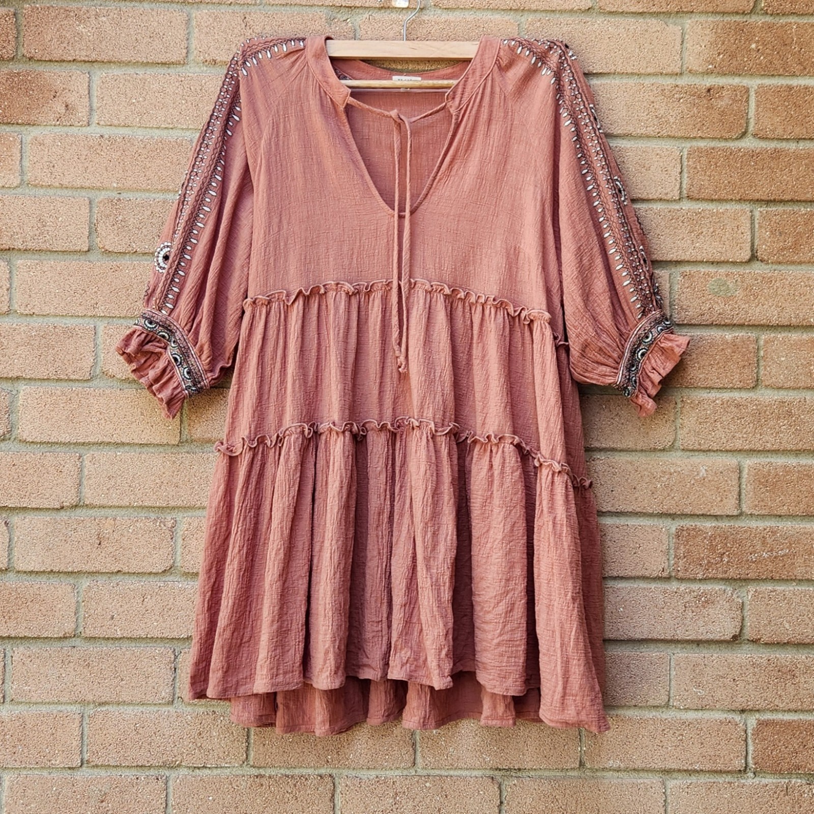 En Crème Dress Women’s Small Cotton Gauze Embroidered Tiered Boho