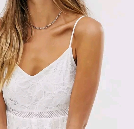 NWOT $98 VILA Videlema beautiful white XS lace tiered cami strap midi dress