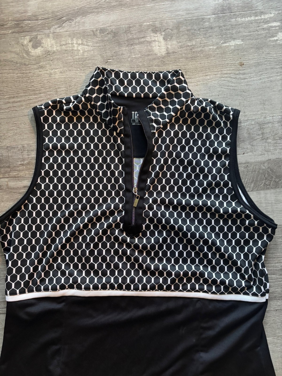 Tail Gwen Activewear Hexa 1/4 Zip Sleeveless Golf Dress Pockets Black White M