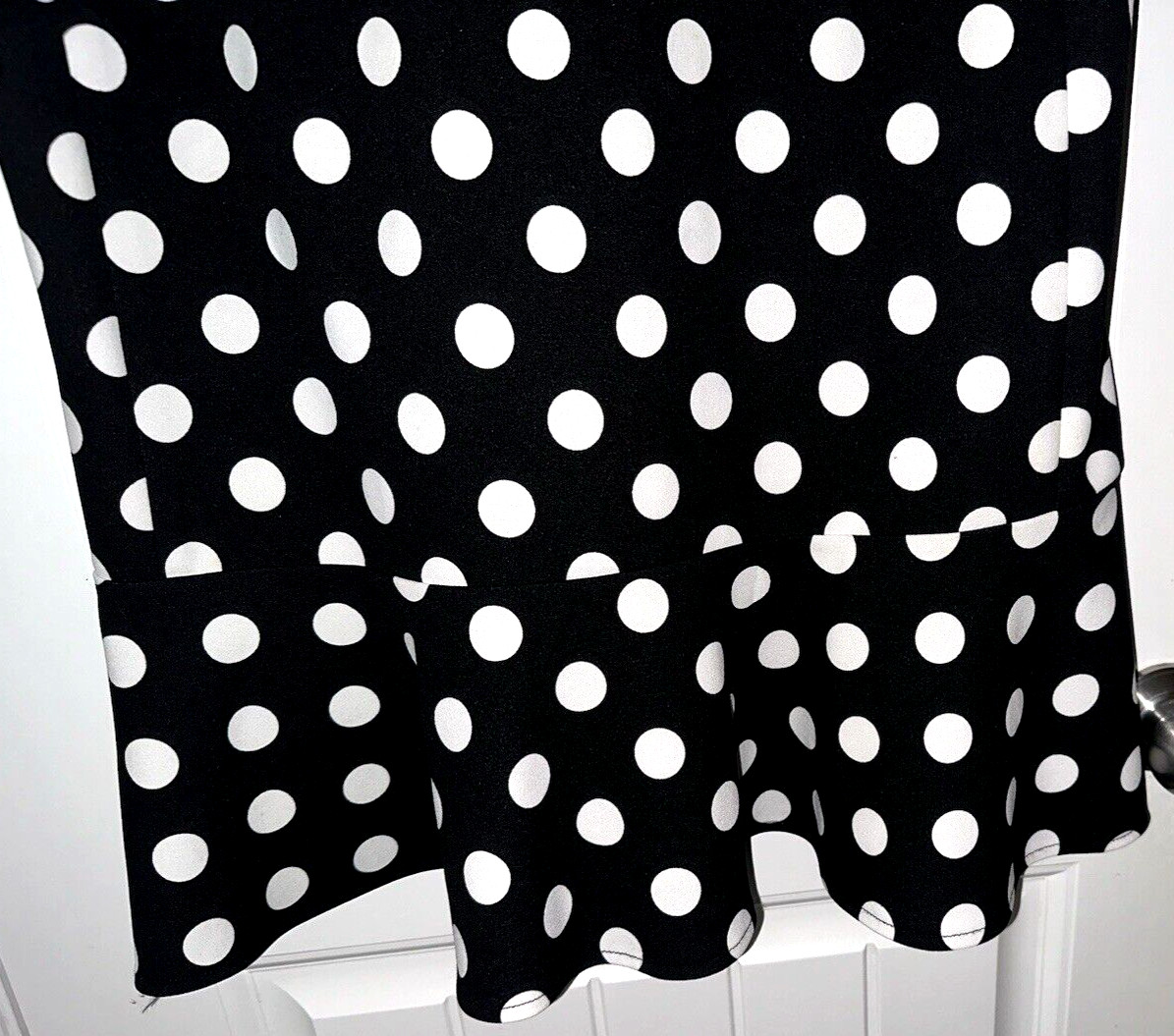 KARL LAGERFELD PARIS Black and White Polka Dot 96 Polyester/4 Spande DRESS (16)