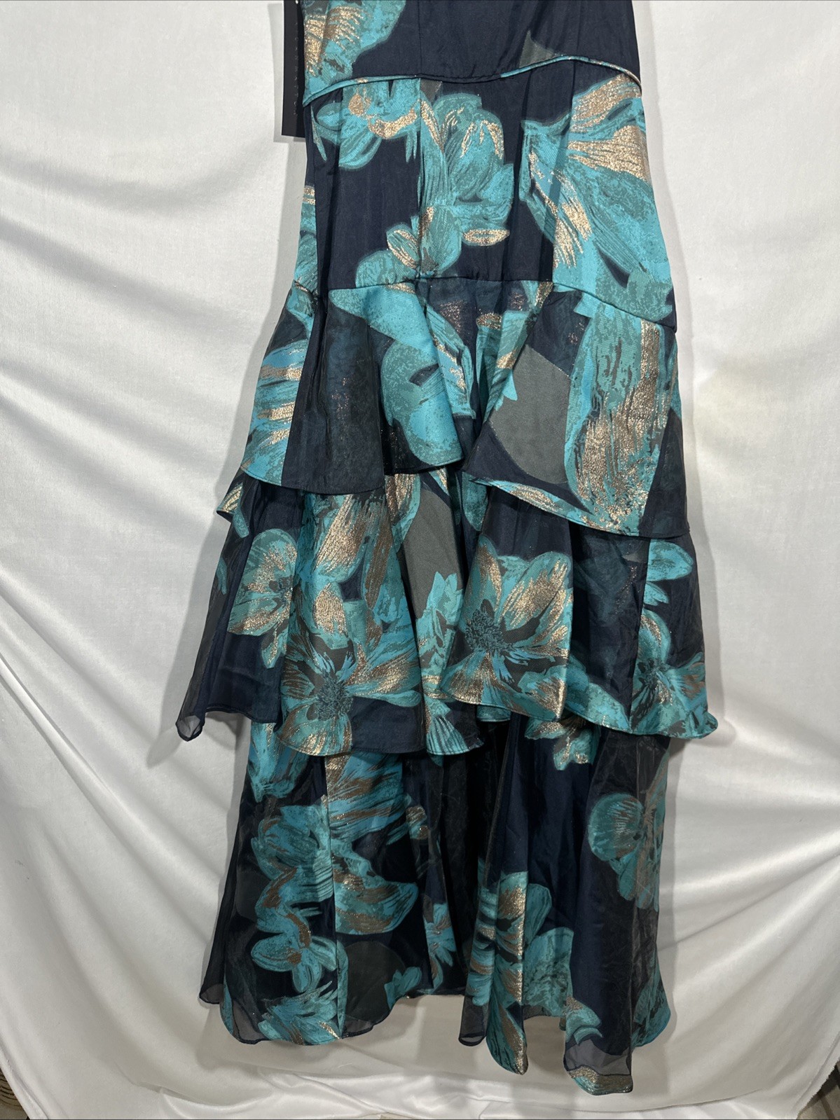 NWT Aidan Mattox [ 10 ] One Shoulder Tiered Ruffle A-Line Metallic Gown J2006