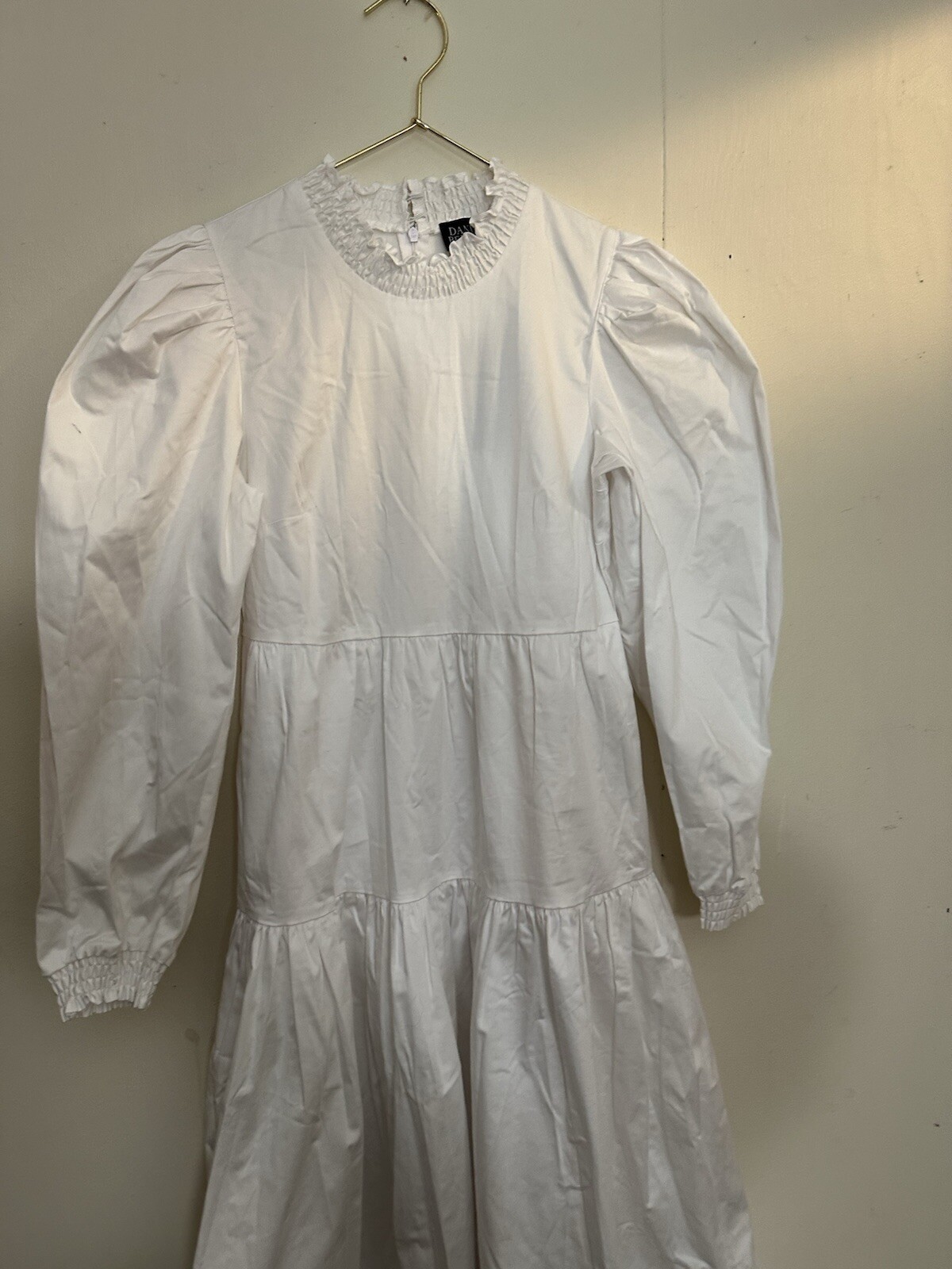Danielle Bernstein Size Medium Color 100 White Dress NWT