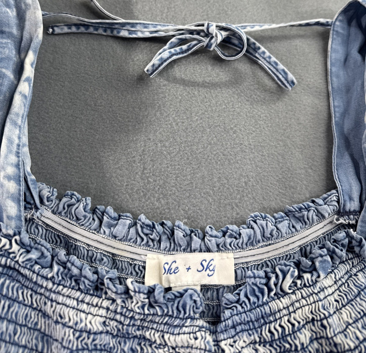 She + Sky Smocked Ruffle Hem Puff Sleeve Chambray Mini Dress Women’s L Coastal