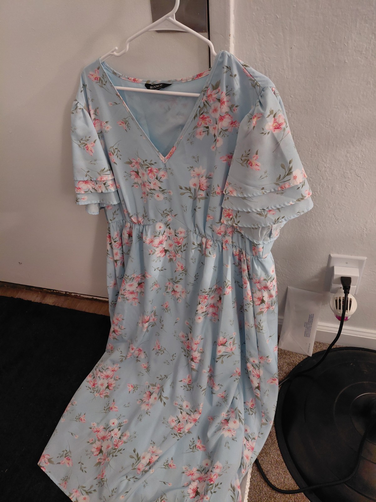 20 Women’s Plus Size Dresses 2XL Professionally Hemmed Great Condition