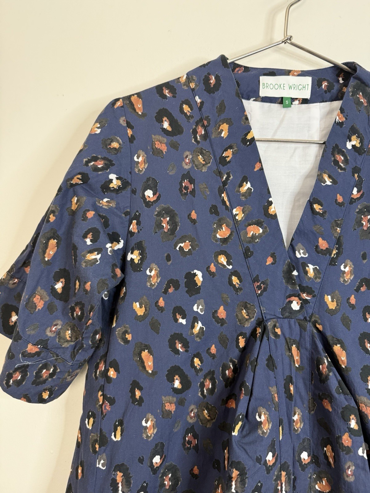 Brooke Wright Henrietta leopard blue short sleeve poplin cotton maxi dress. S