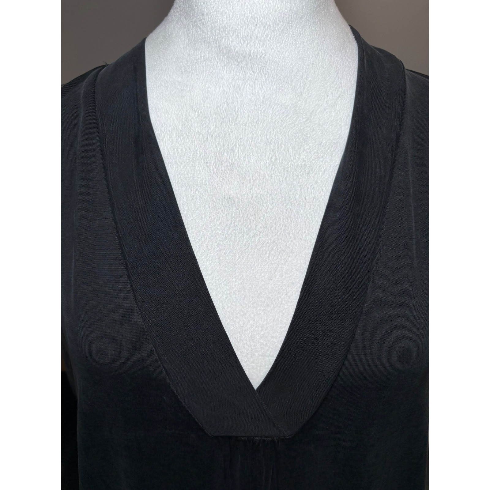Dolan Left Coast Collection Anthropologie V-Neck Shift Dress Medium Black