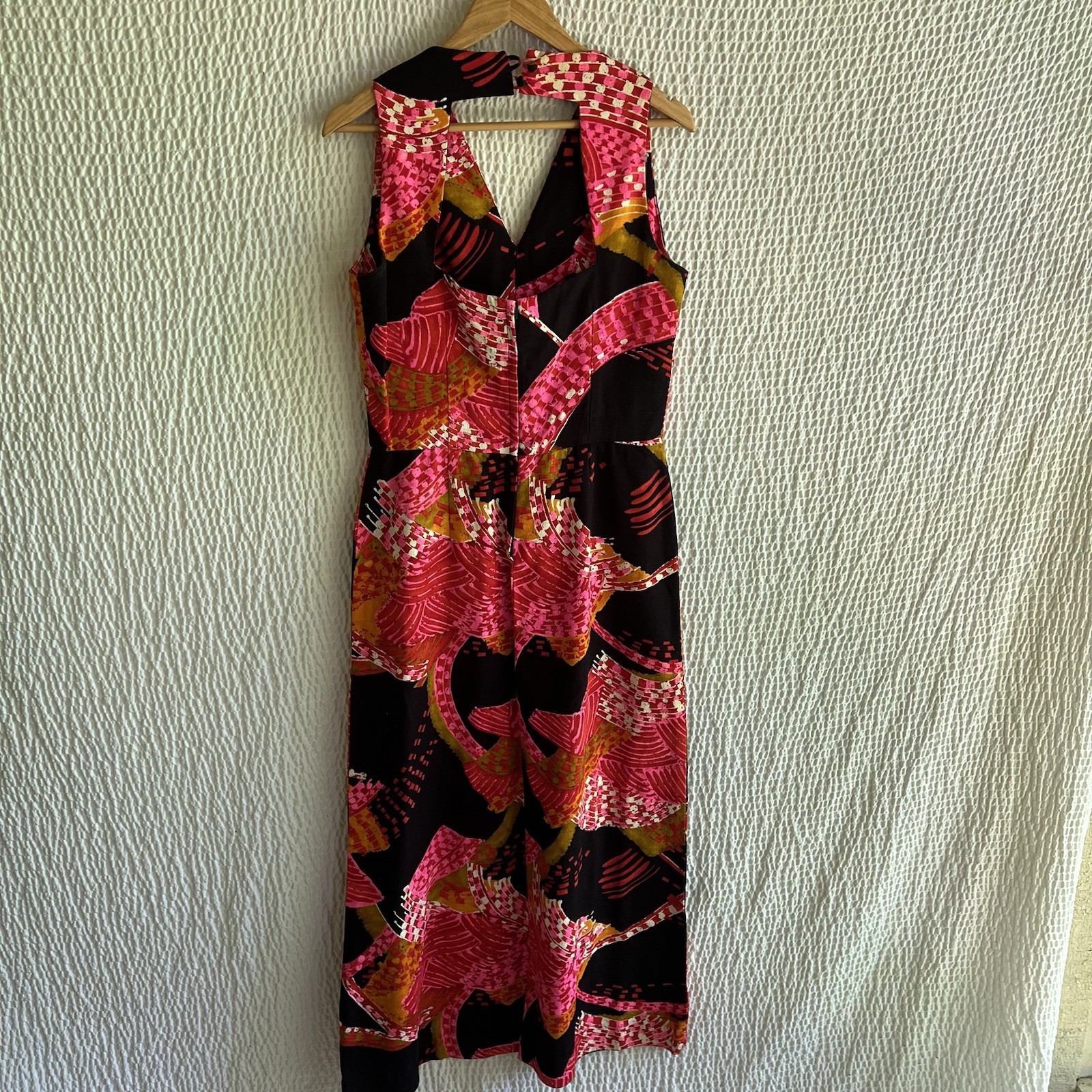 Vintage 70s Barkcloth Tiki Aloha Maxi Dress Empire Open Back Darts M Colorful
