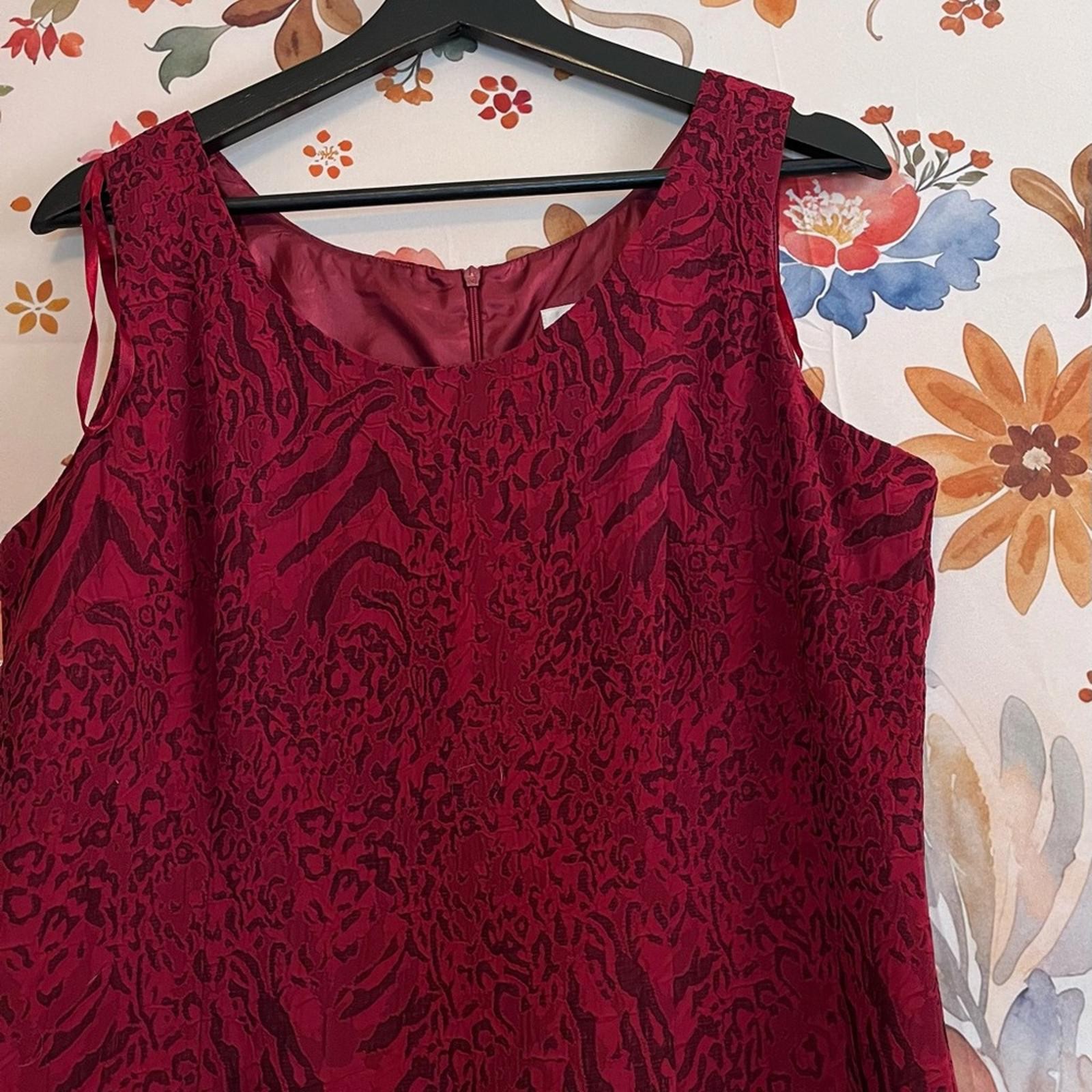 Studio I 12P Red Subtle Mixed Animal Print Sleeveless Spring Fall Sheath Dress