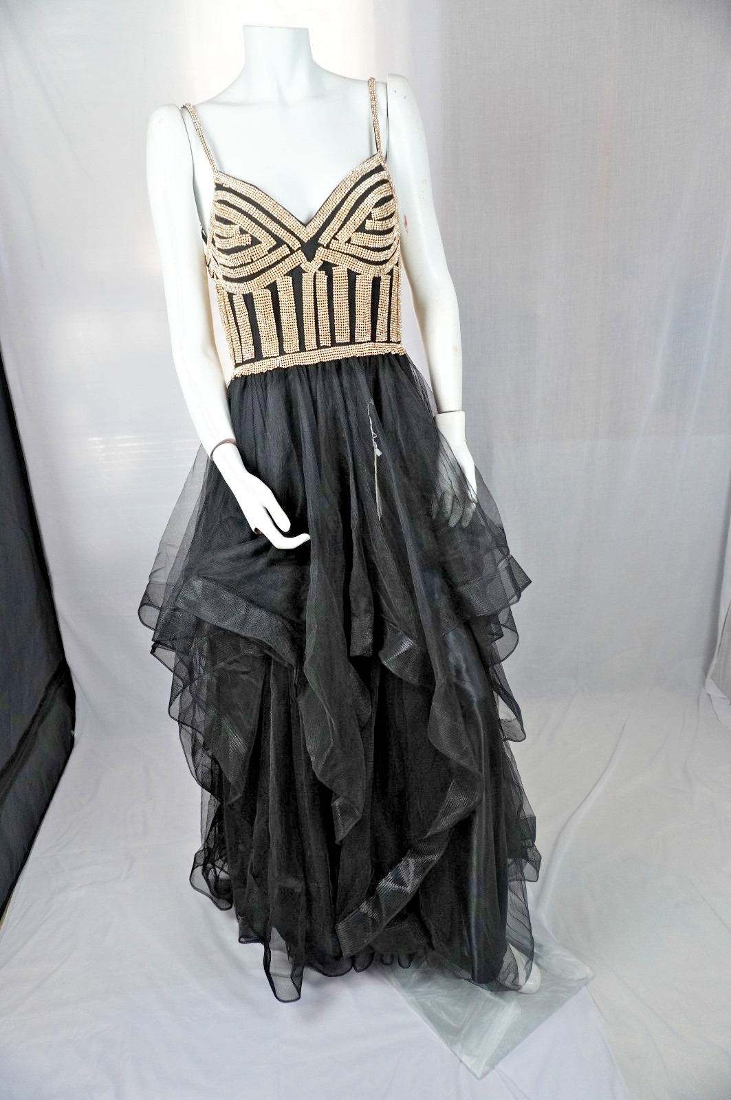 Witness Of Love Black/Gold Beaded Prom Gown Tiered Ruflle Tulle Ballgown Sz14NWT